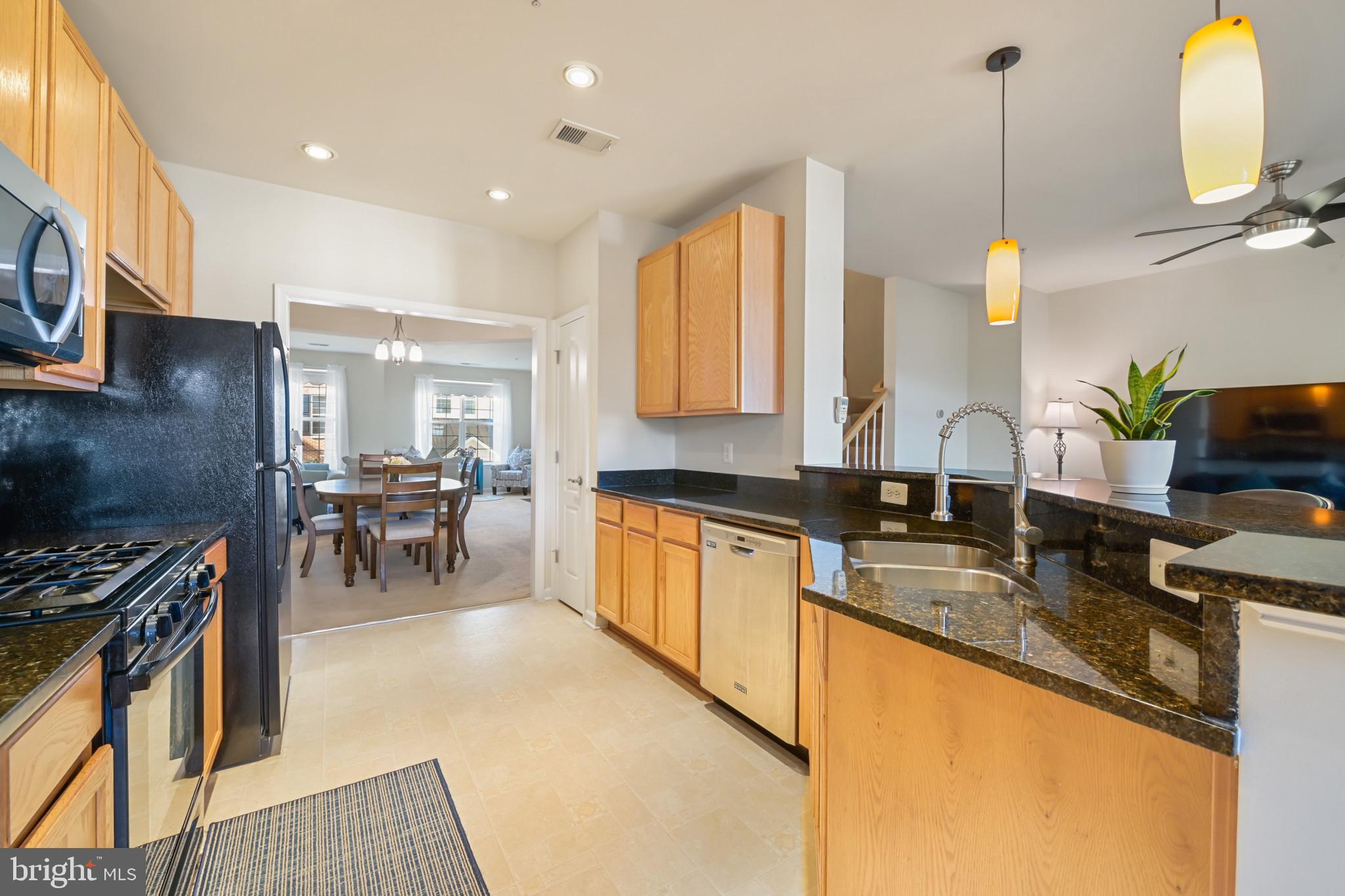 LEESBOROUGH - Residential