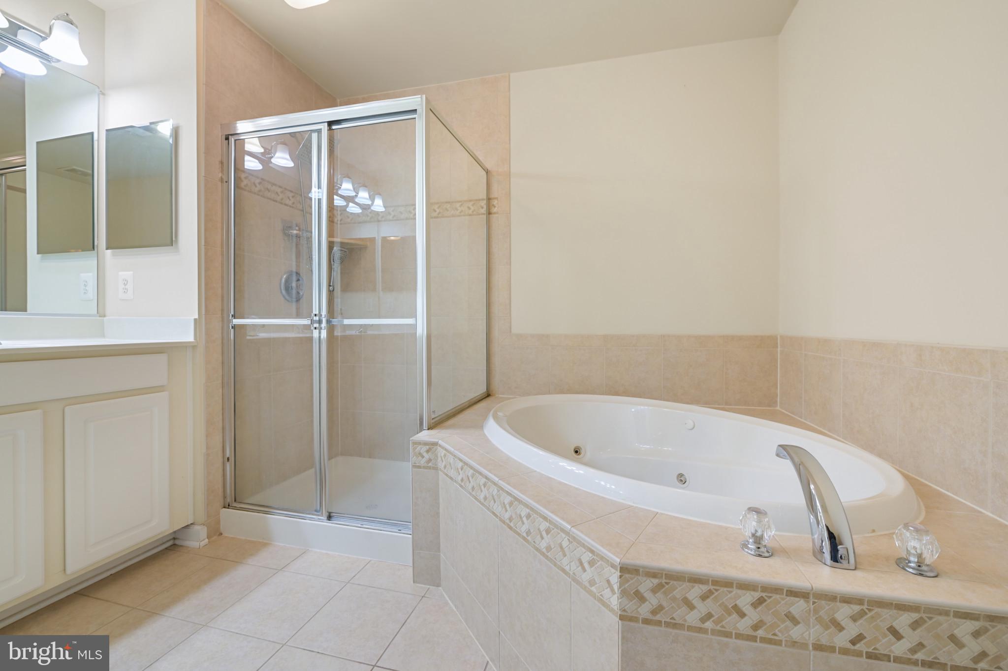 LEESBOROUGH - Residential