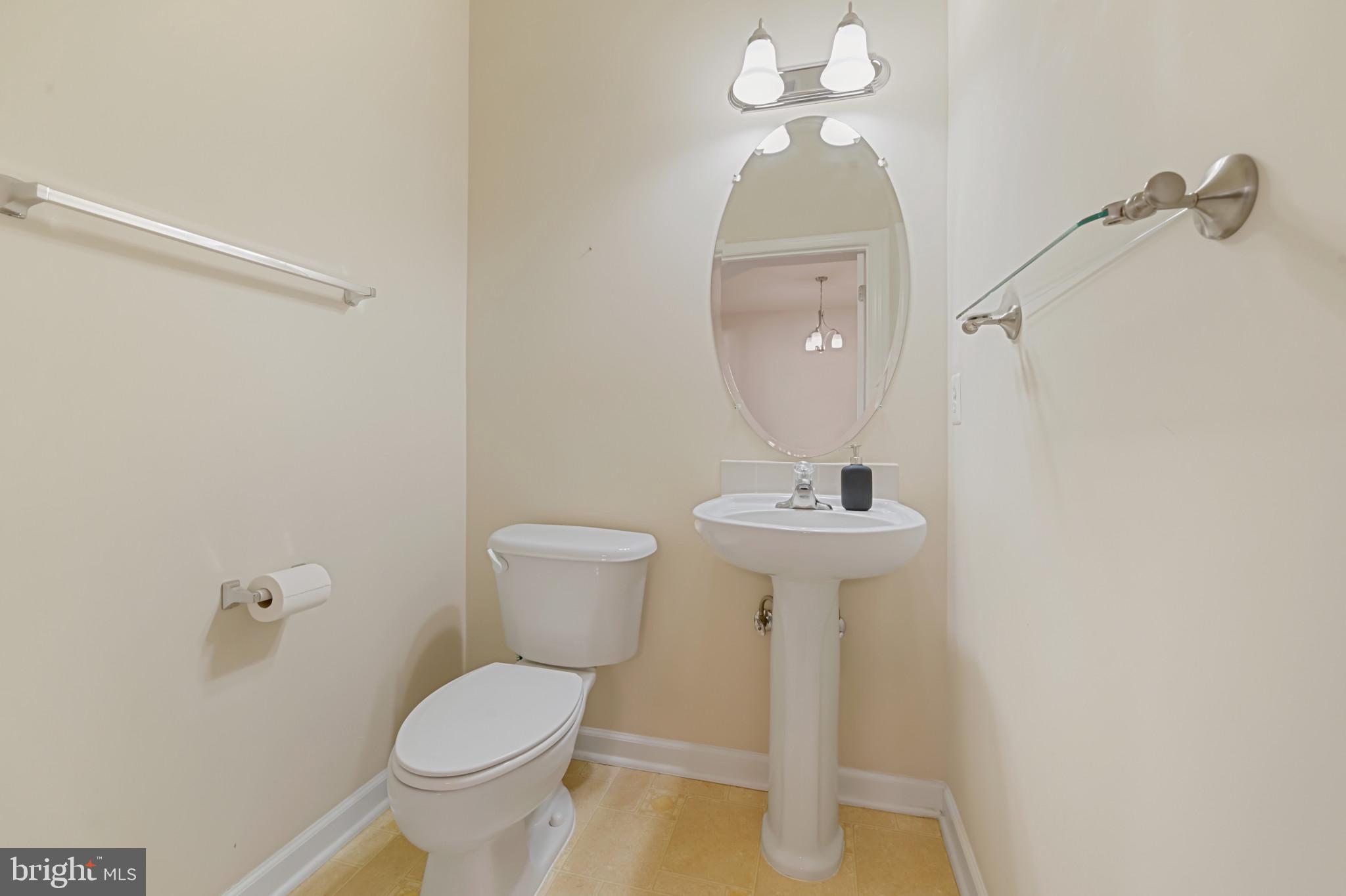 LEESBOROUGH - Residential