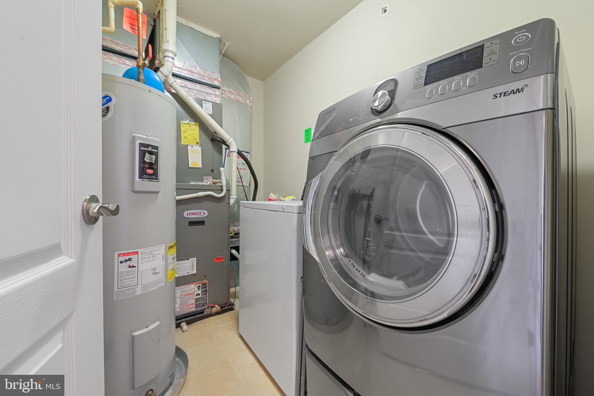 LEESBOROUGH - Residential