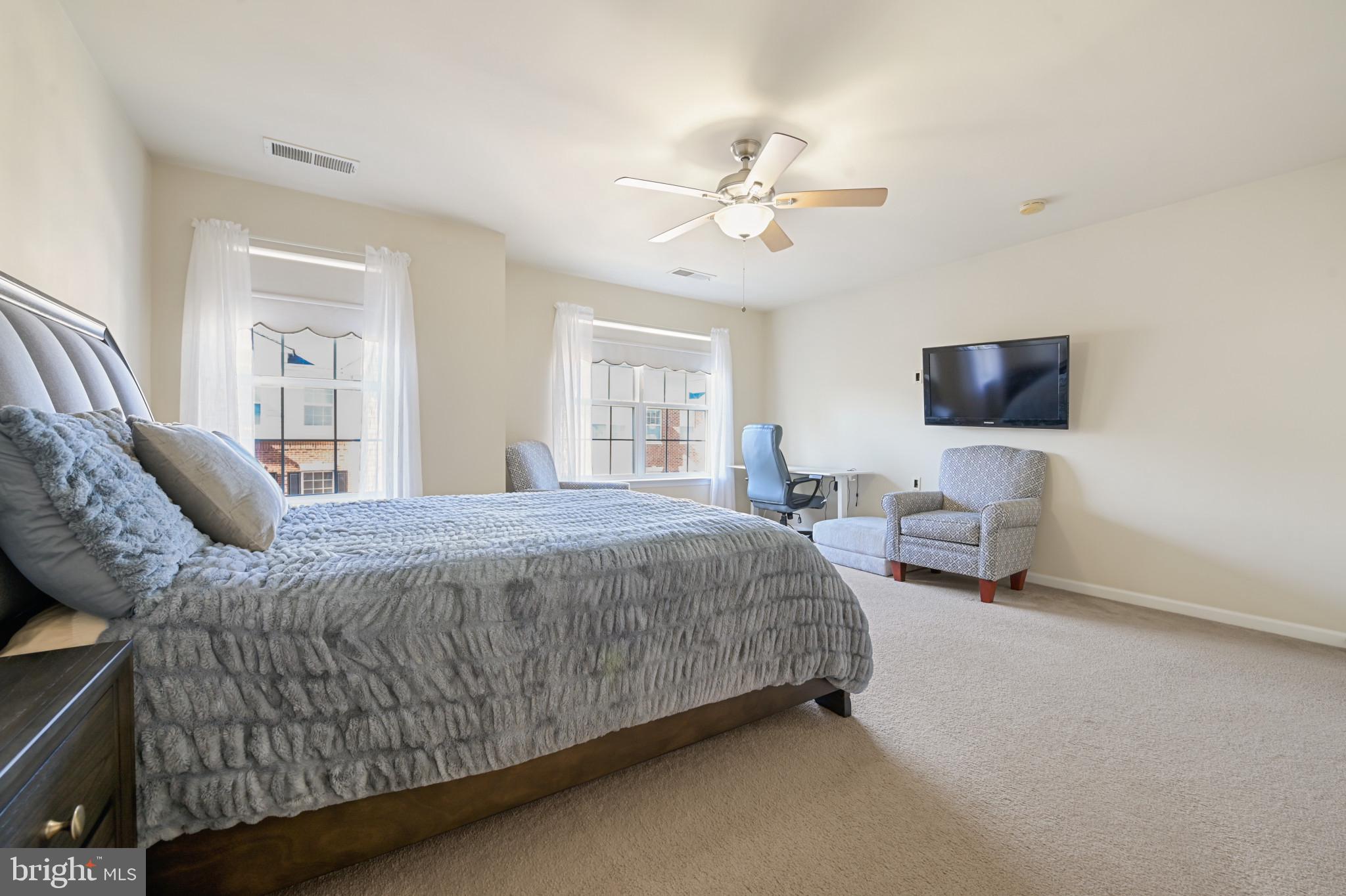 LEESBOROUGH - Residential