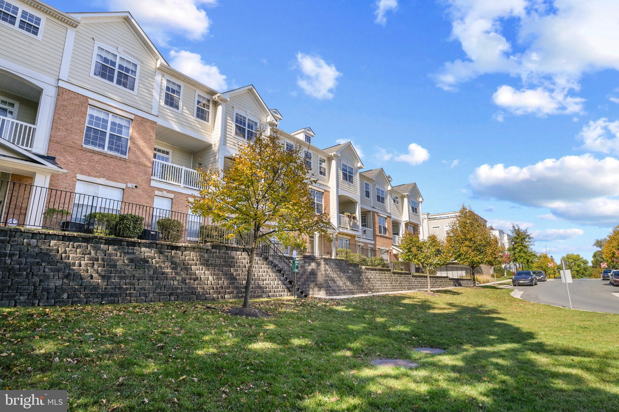 LEESBOROUGH - Residential