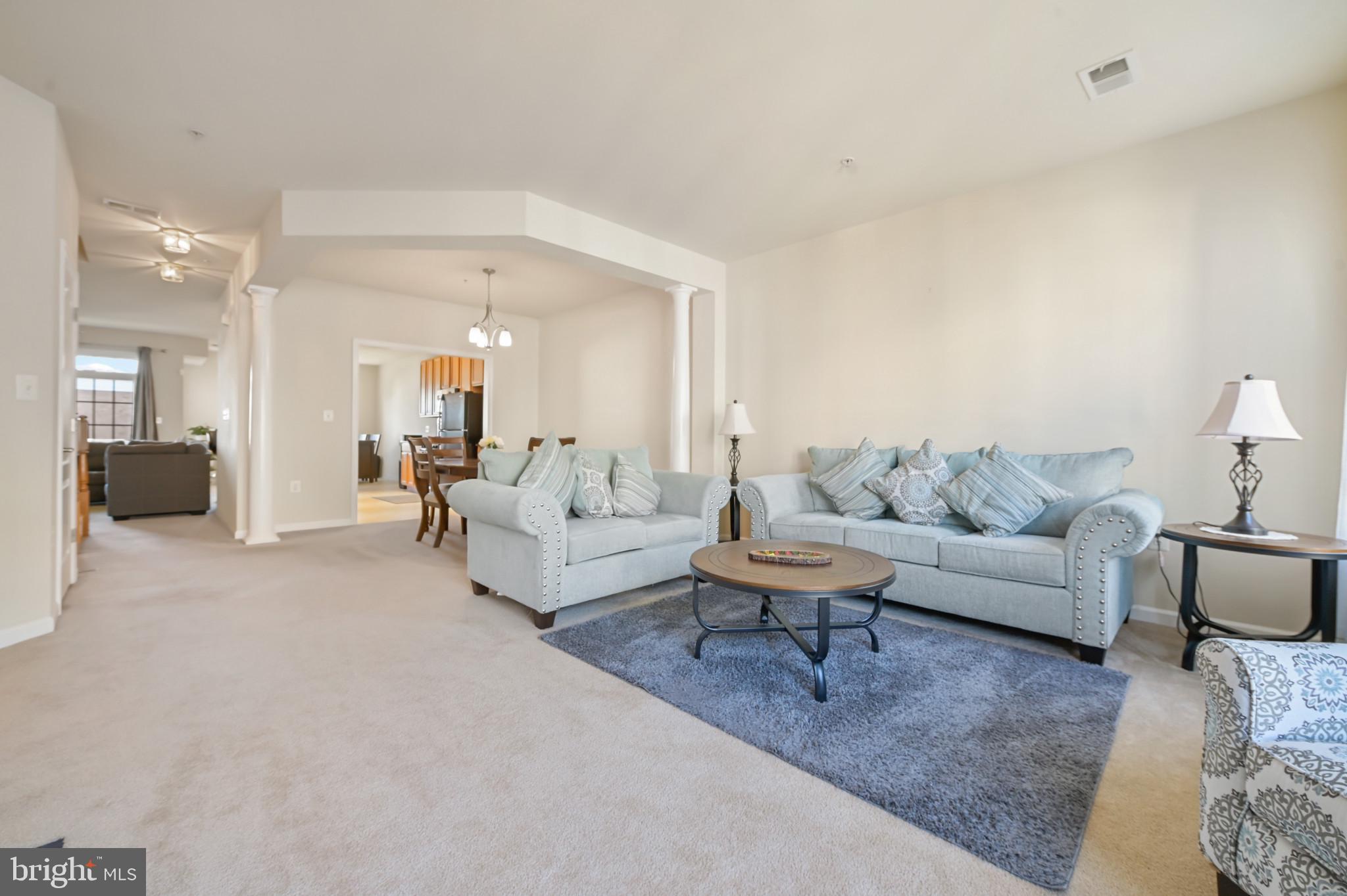 LEESBOROUGH - Residential