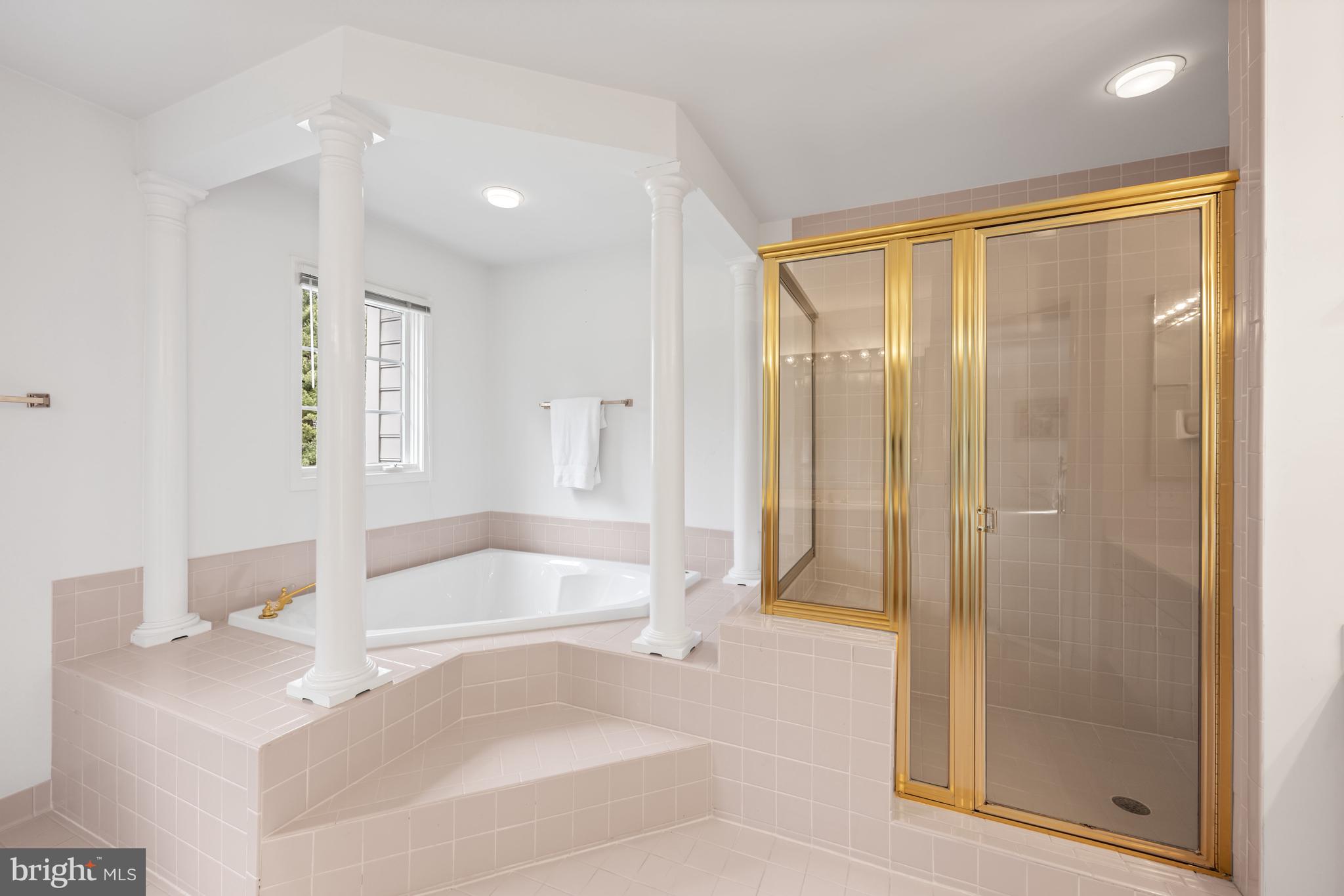 AVENEL - Residential