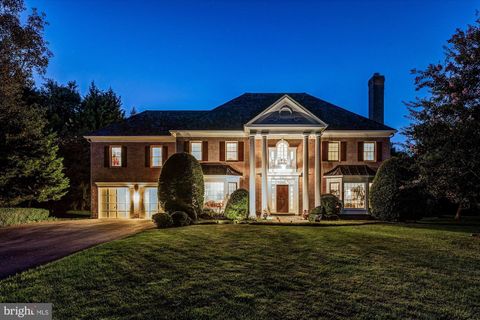 Photo of 9420 Crimson Leaf Terrace, POTOMAC, MD 20854 (MLS # MDMC2167026)