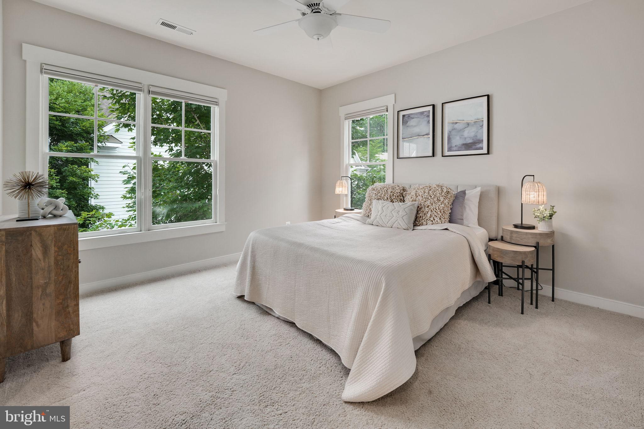 FOREST GLEN PARK - Residential