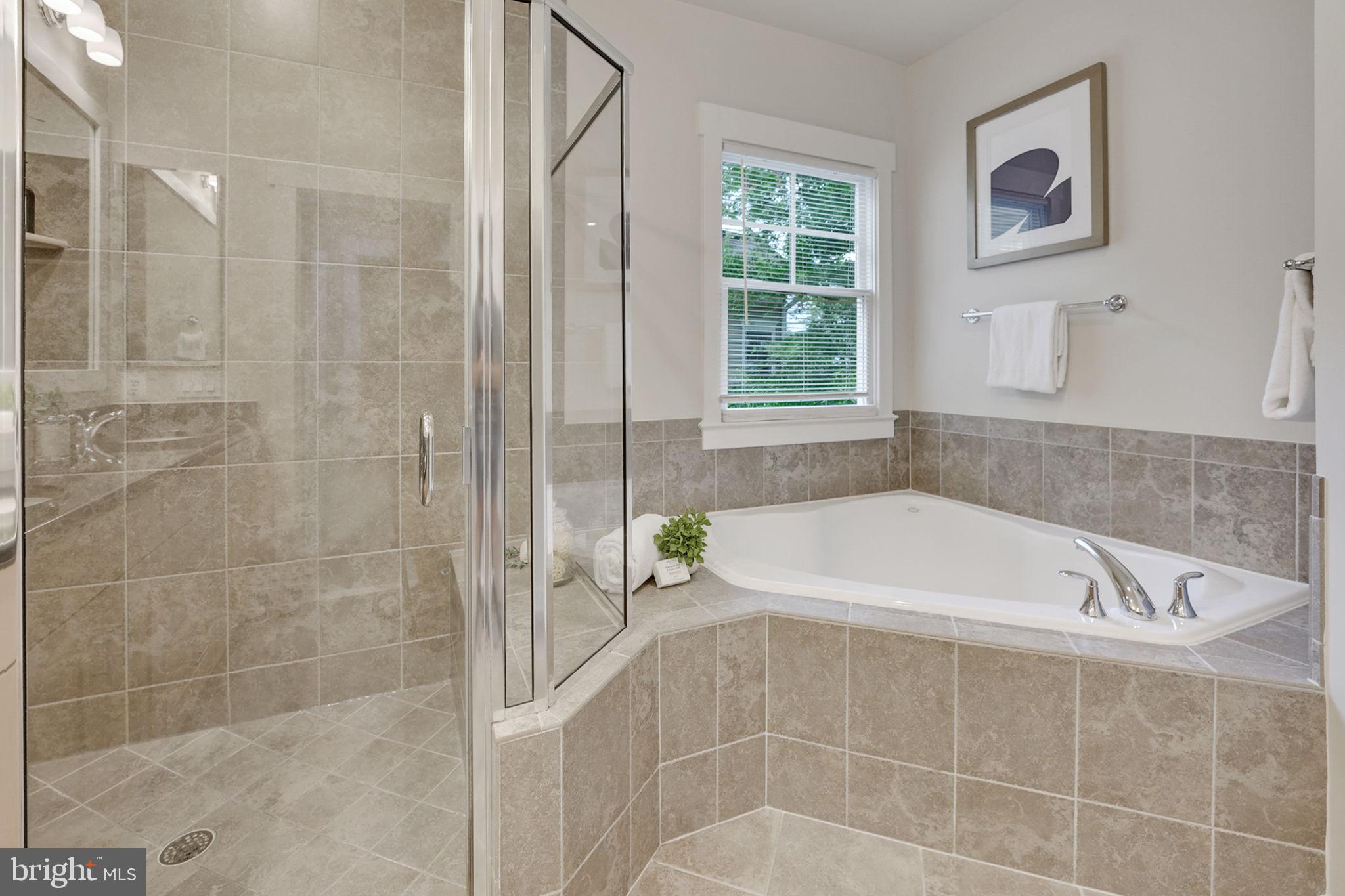 FOREST GLEN PARK - Residential