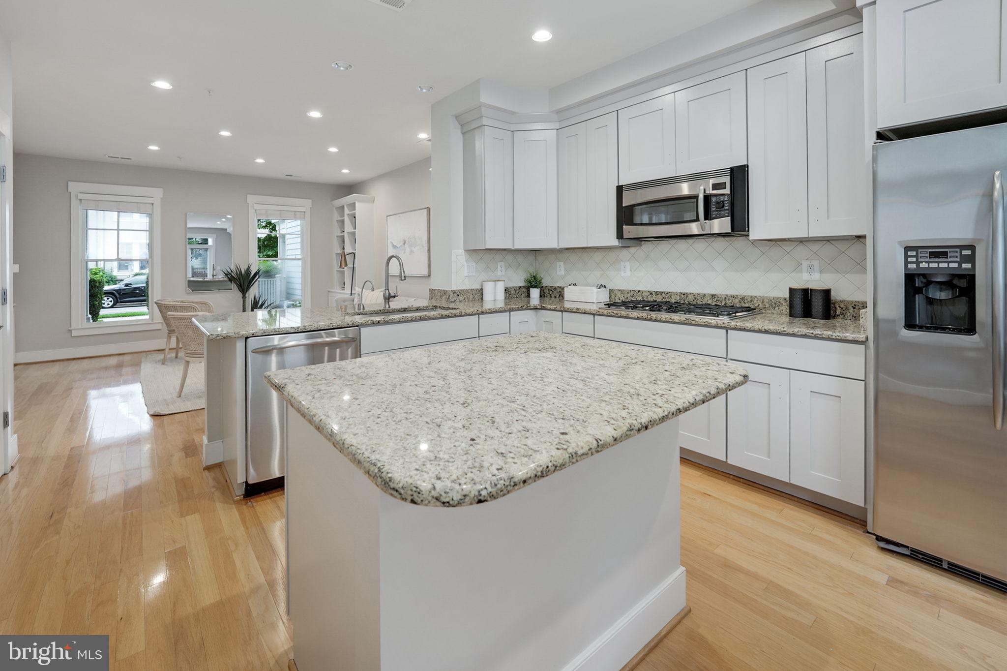 FOREST GLEN PARK - Residential