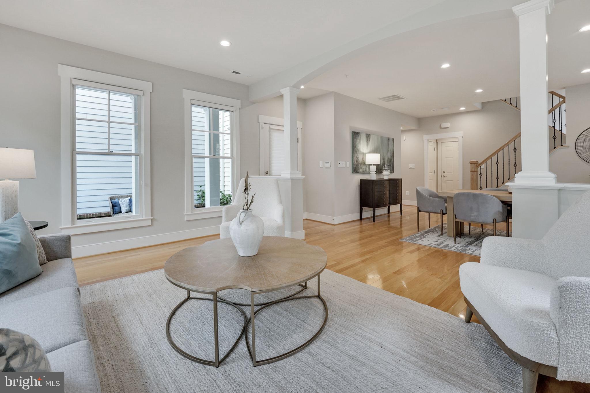 FOREST GLEN PARK - Residential