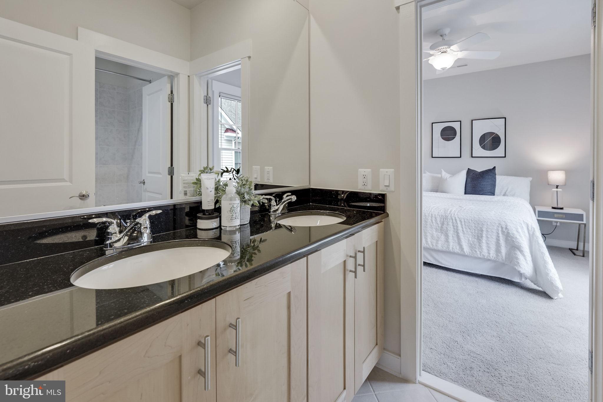 FOREST GLEN PARK - Residential