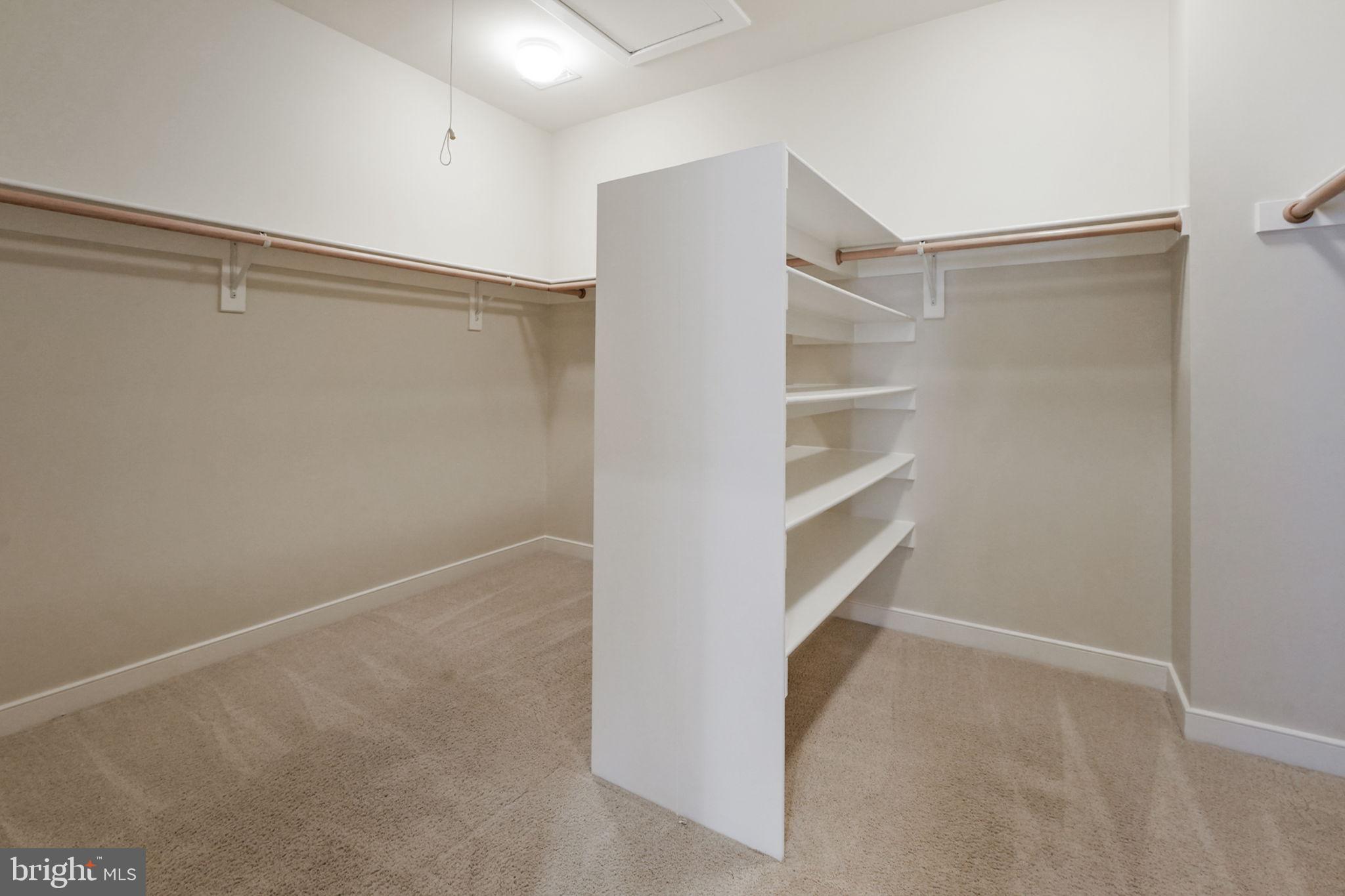 FOREST GLEN PARK - Residential