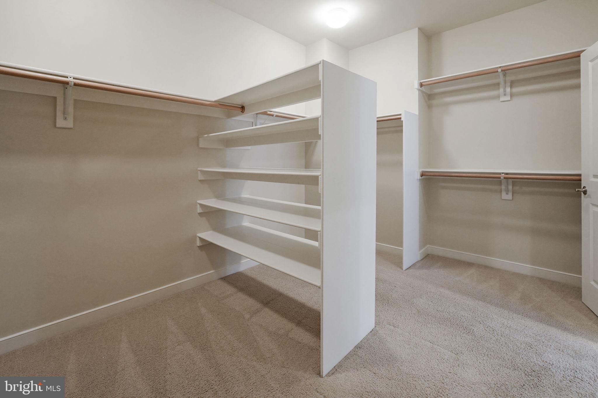 FOREST GLEN PARK - Residential