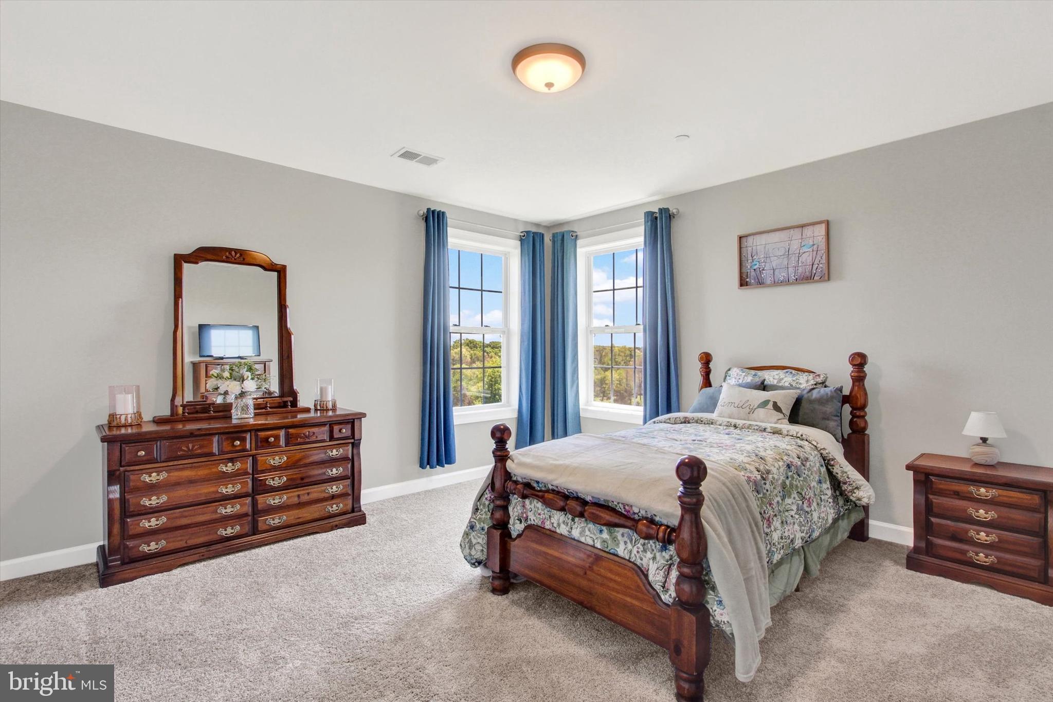CLOVER HILL - Residential
