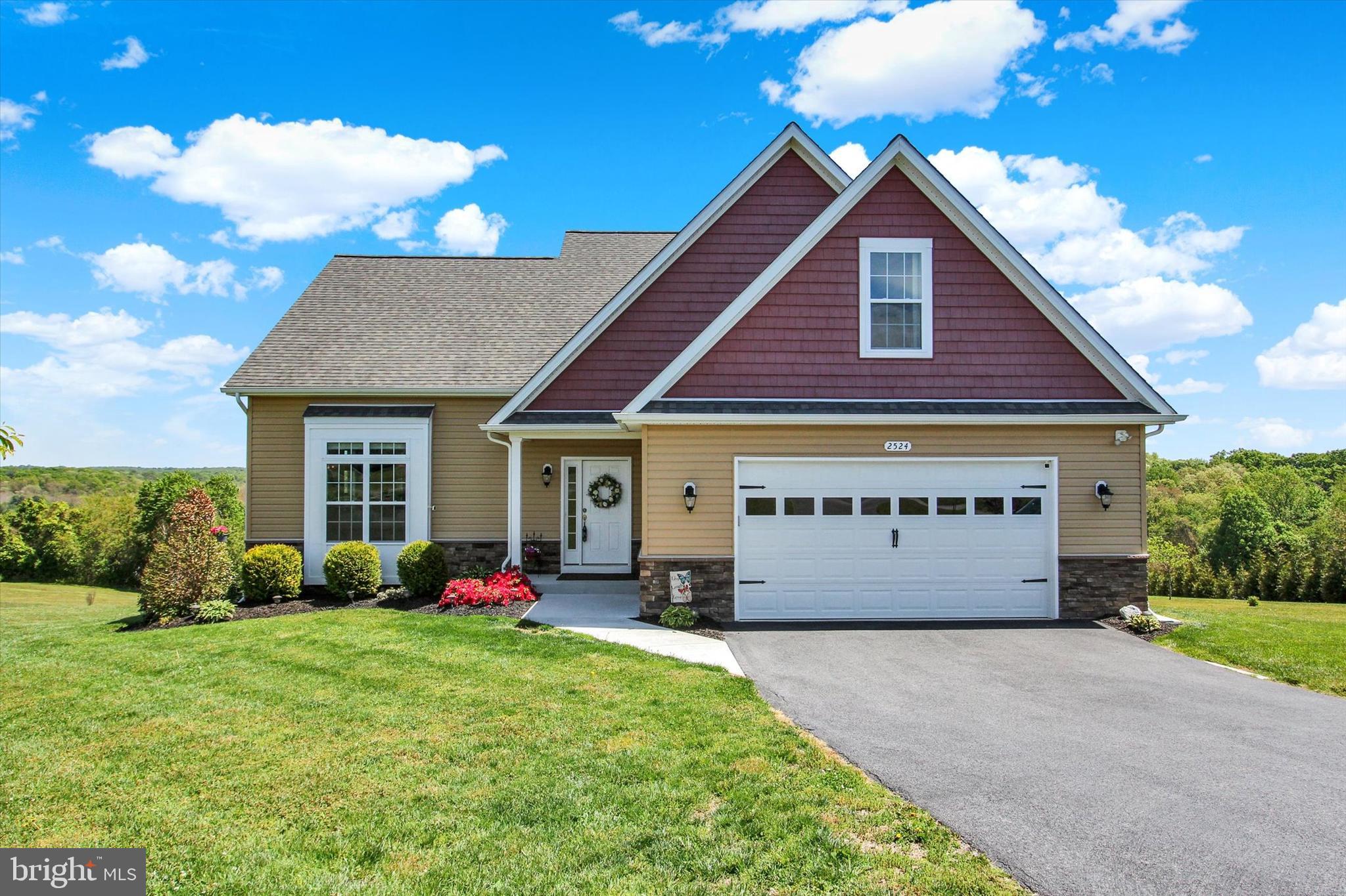 CLOVER HILL - Residential