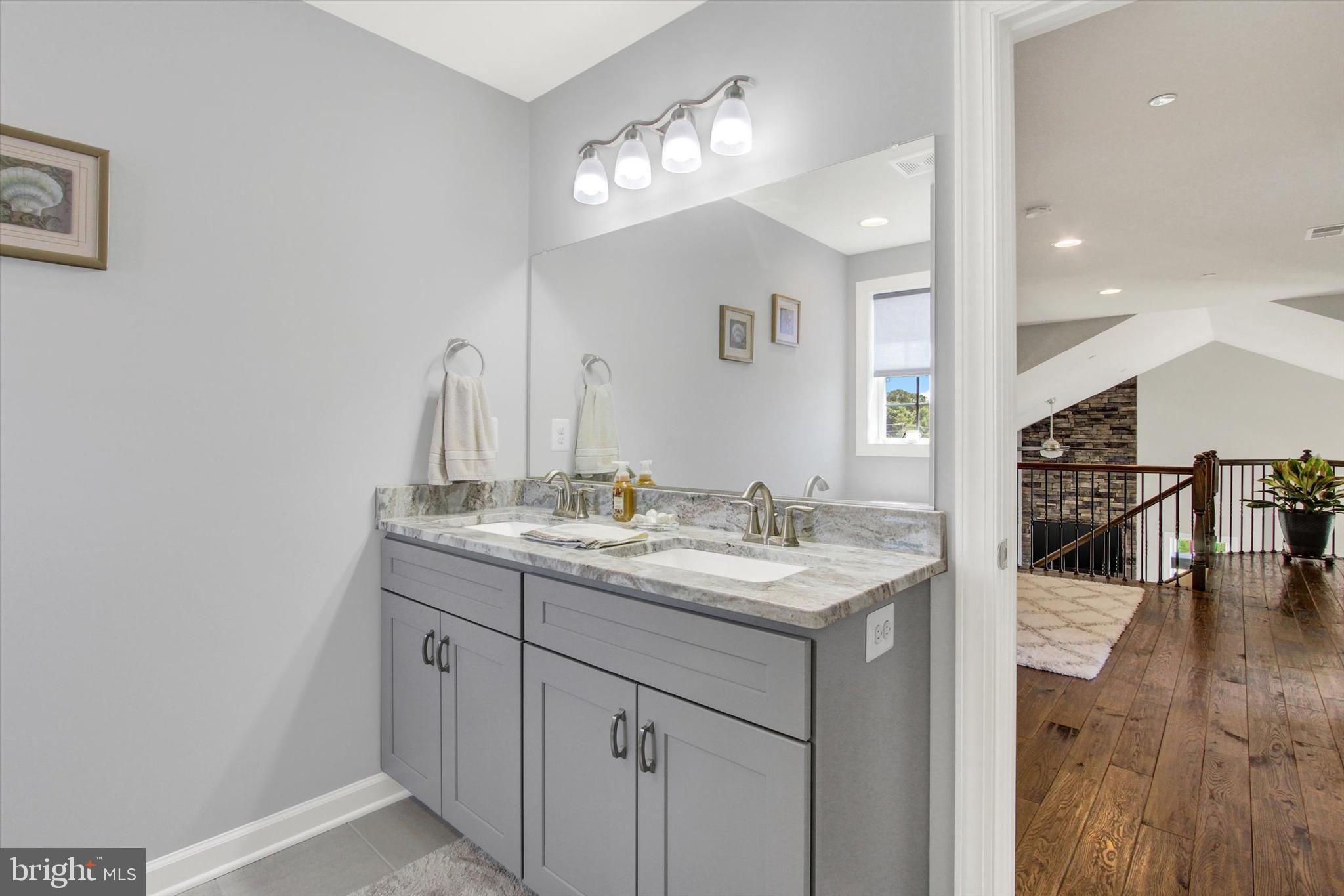 CLOVER HILL - Residential