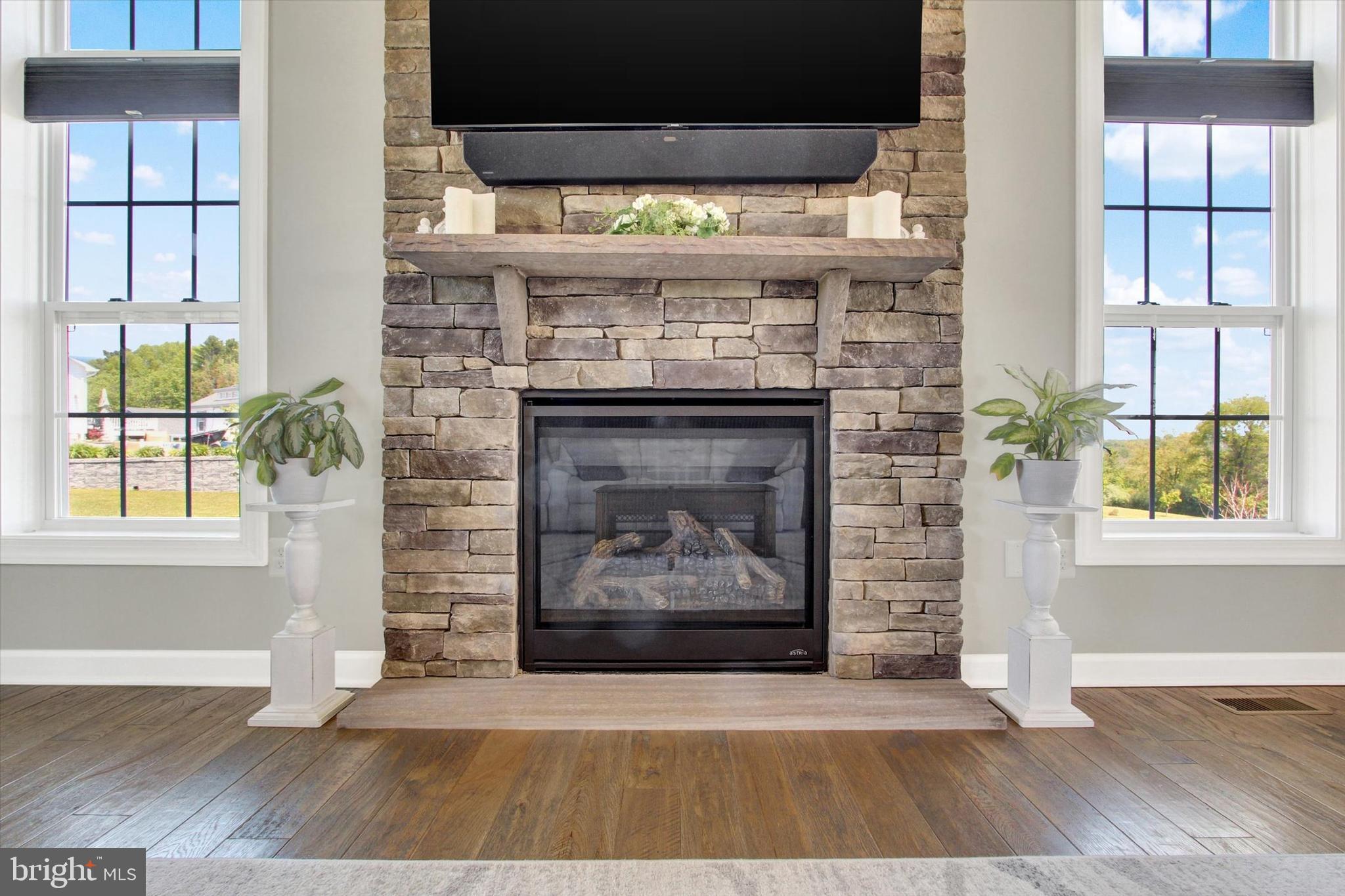 CLOVER HILL - Residential