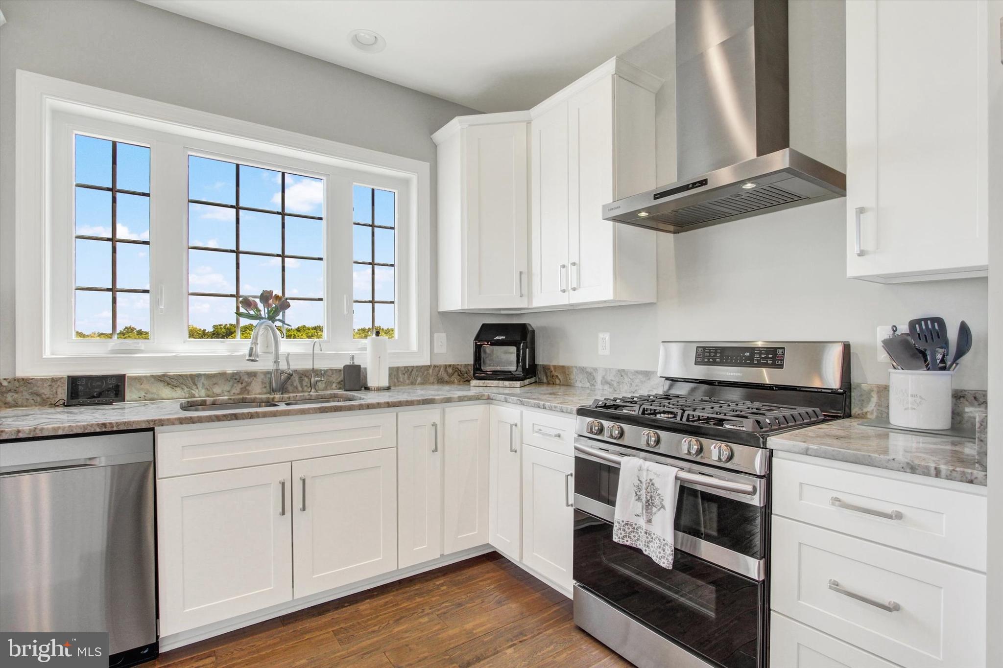 CLOVER HILL - Residential