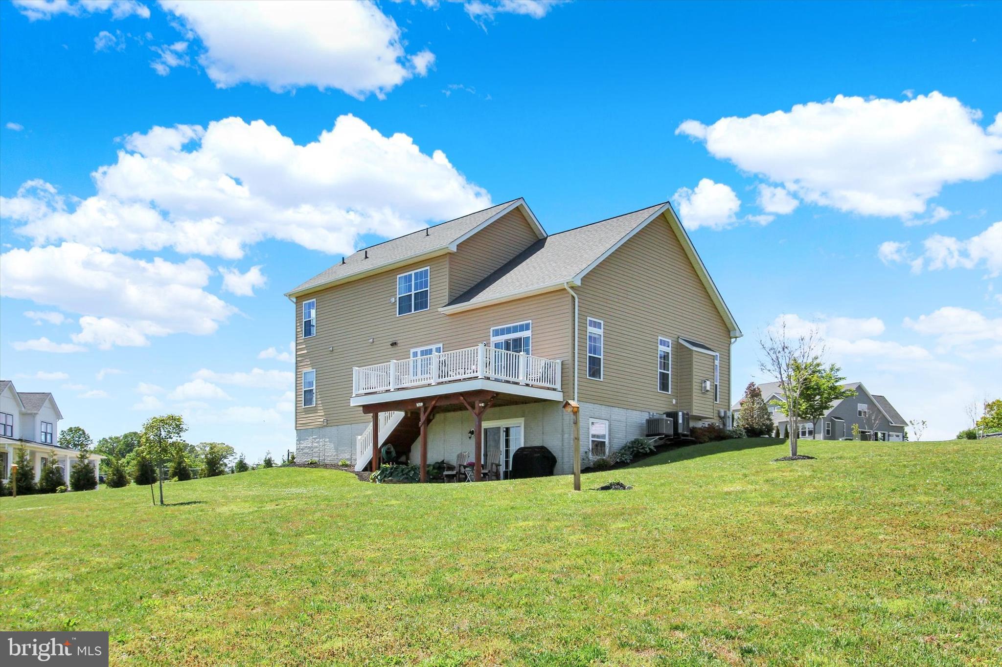 CLOVER HILL - Residential