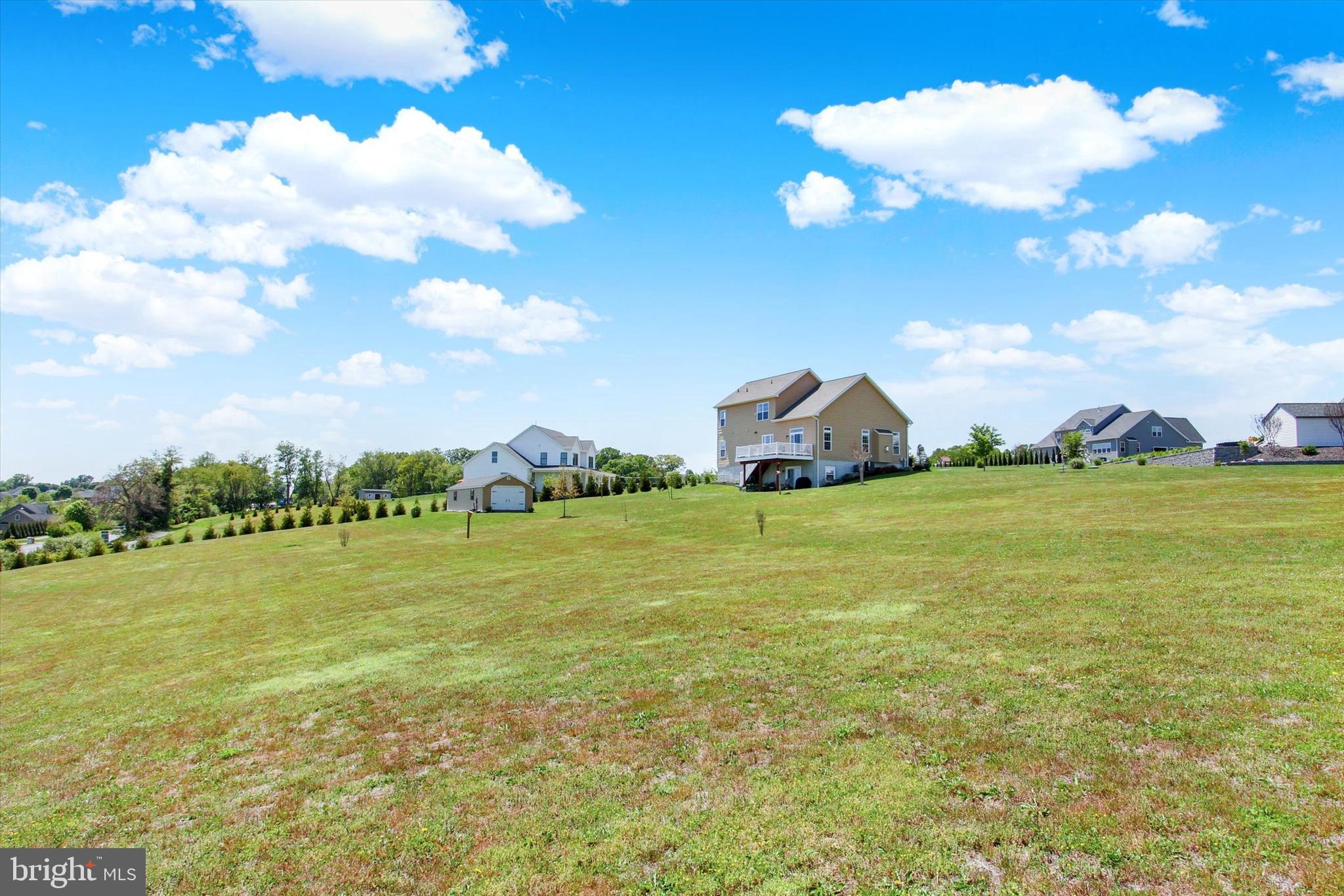 CLOVER HILL - Residential