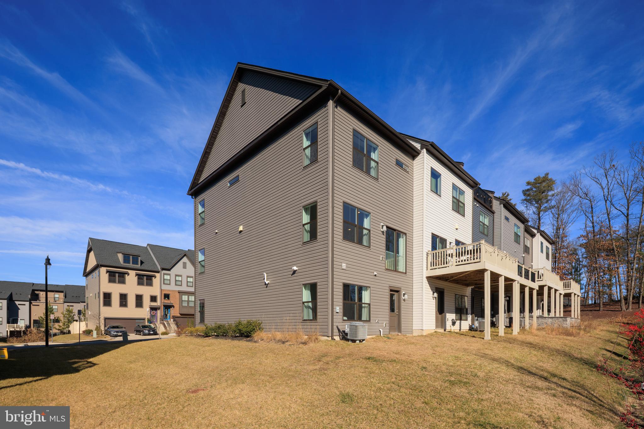 TANYARD SHORES - Residential