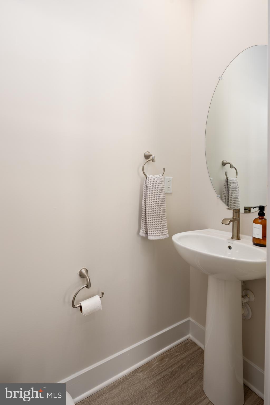 TANYARD SHORES - Residential