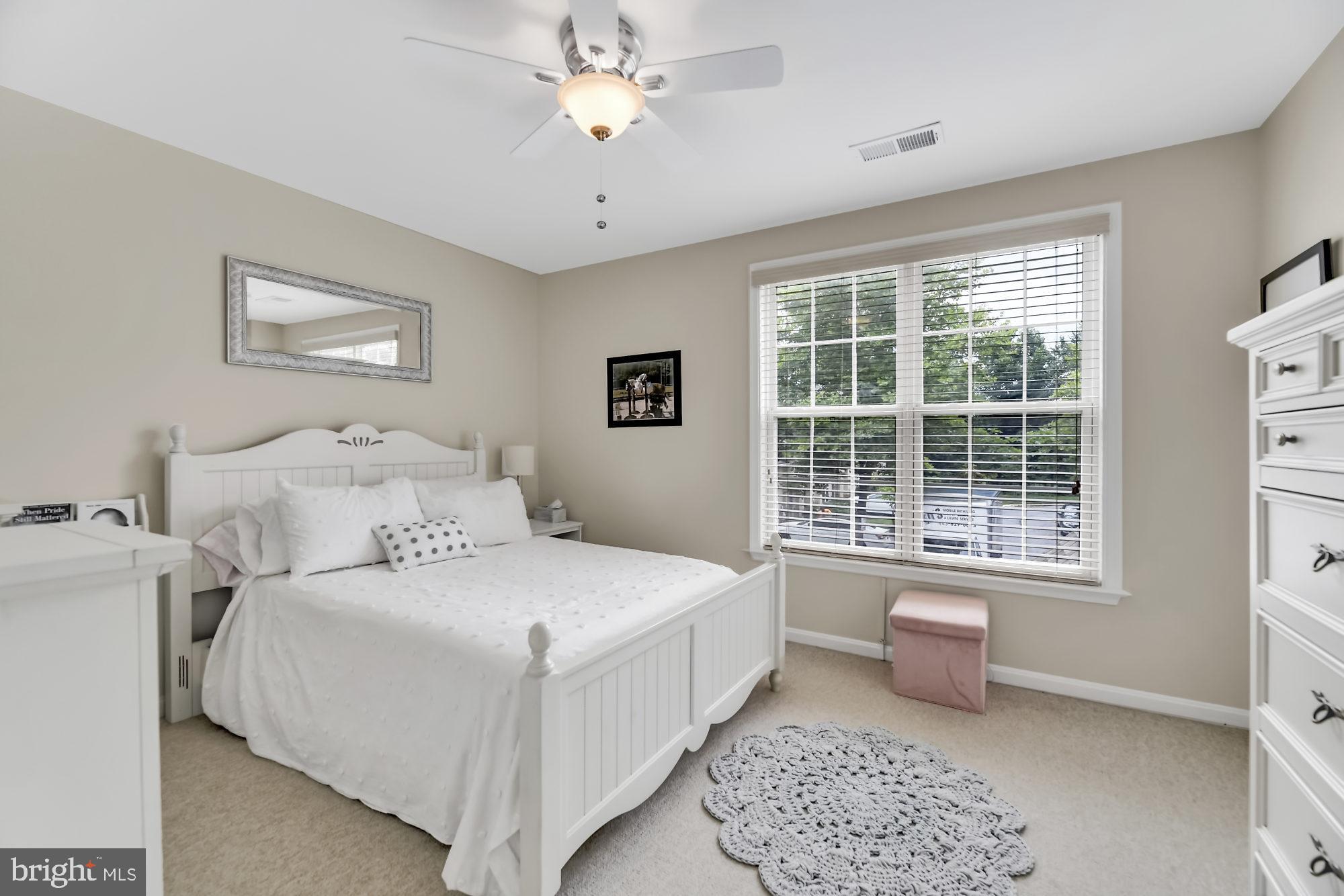 GREY ROCK VILLAS - Residential