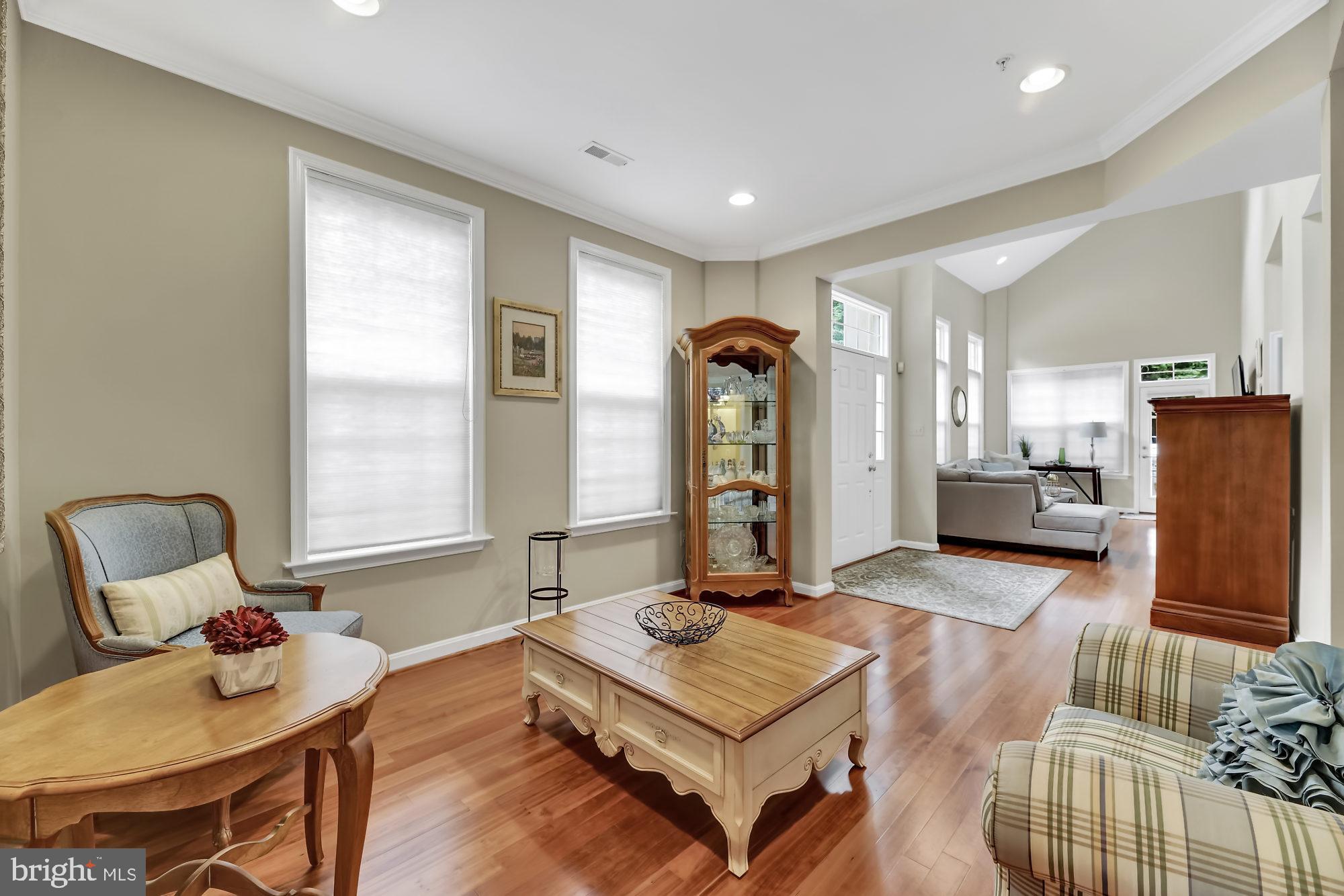 GREY ROCK VILLAS - Residential