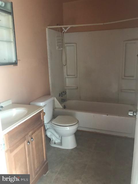 HERITAGE HILLS - Residential