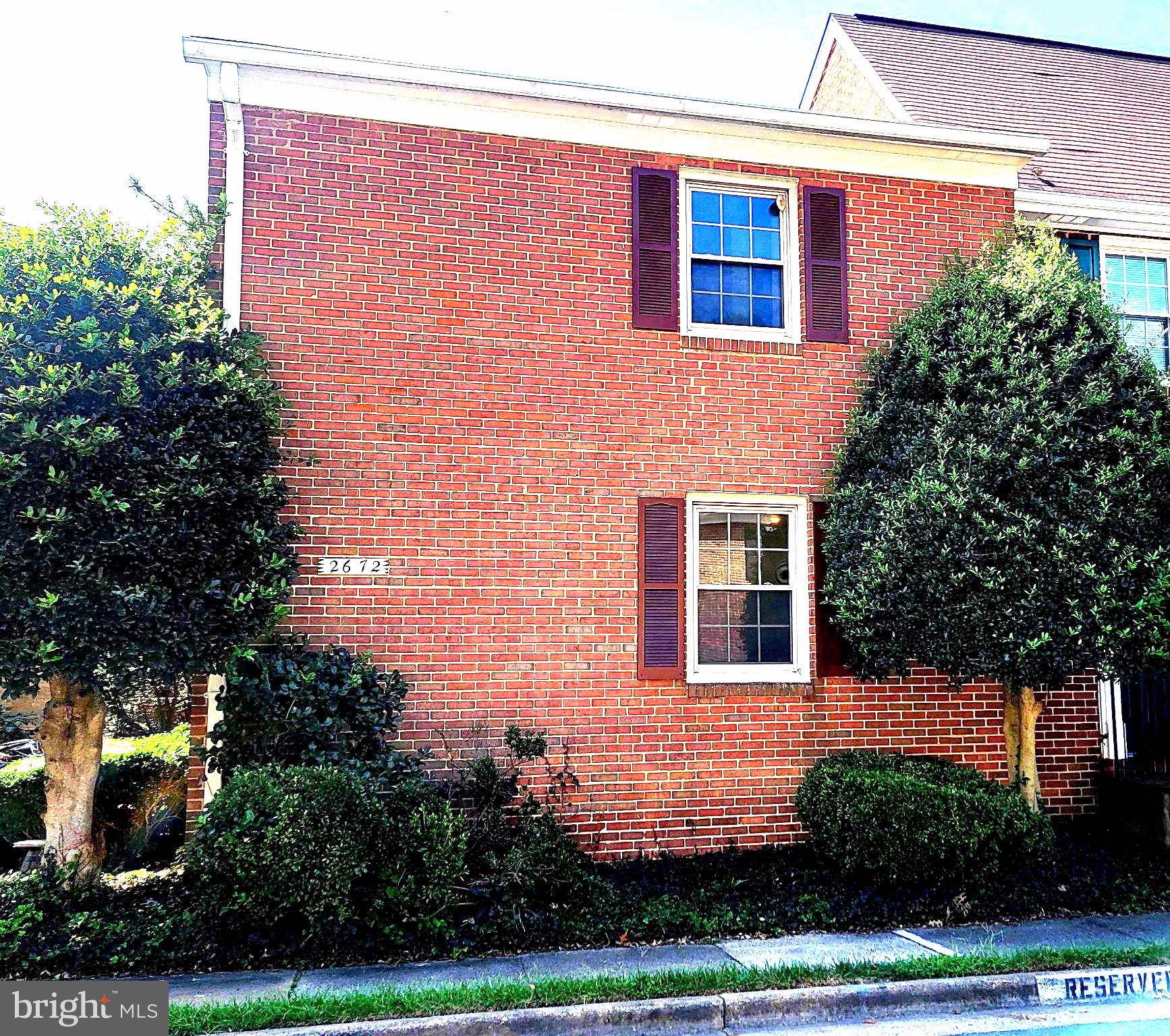 2672 CENTENNIAL COURT