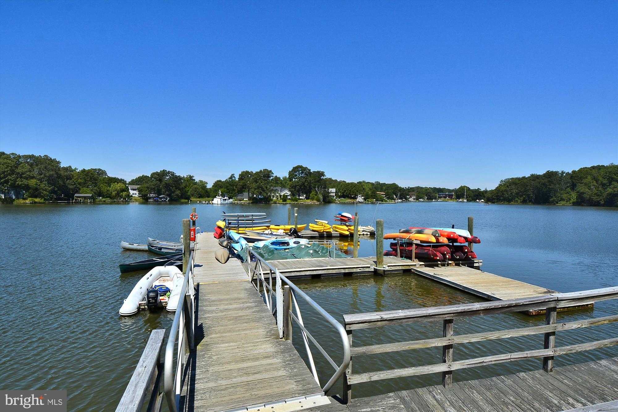 ANNAPOLIS OVERLOOK - Residential