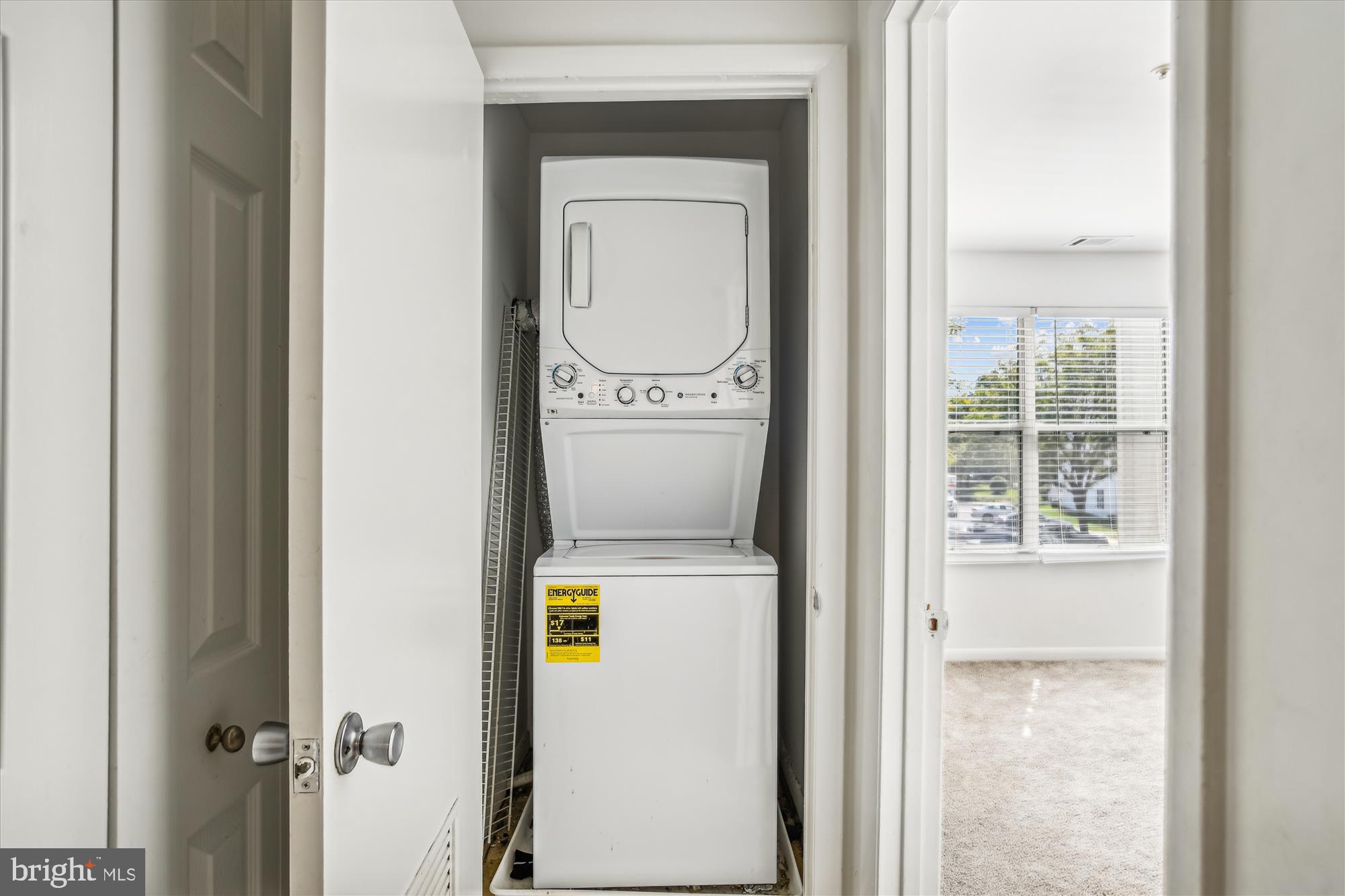 ANNAPOLIS OVERLOOK - Residential