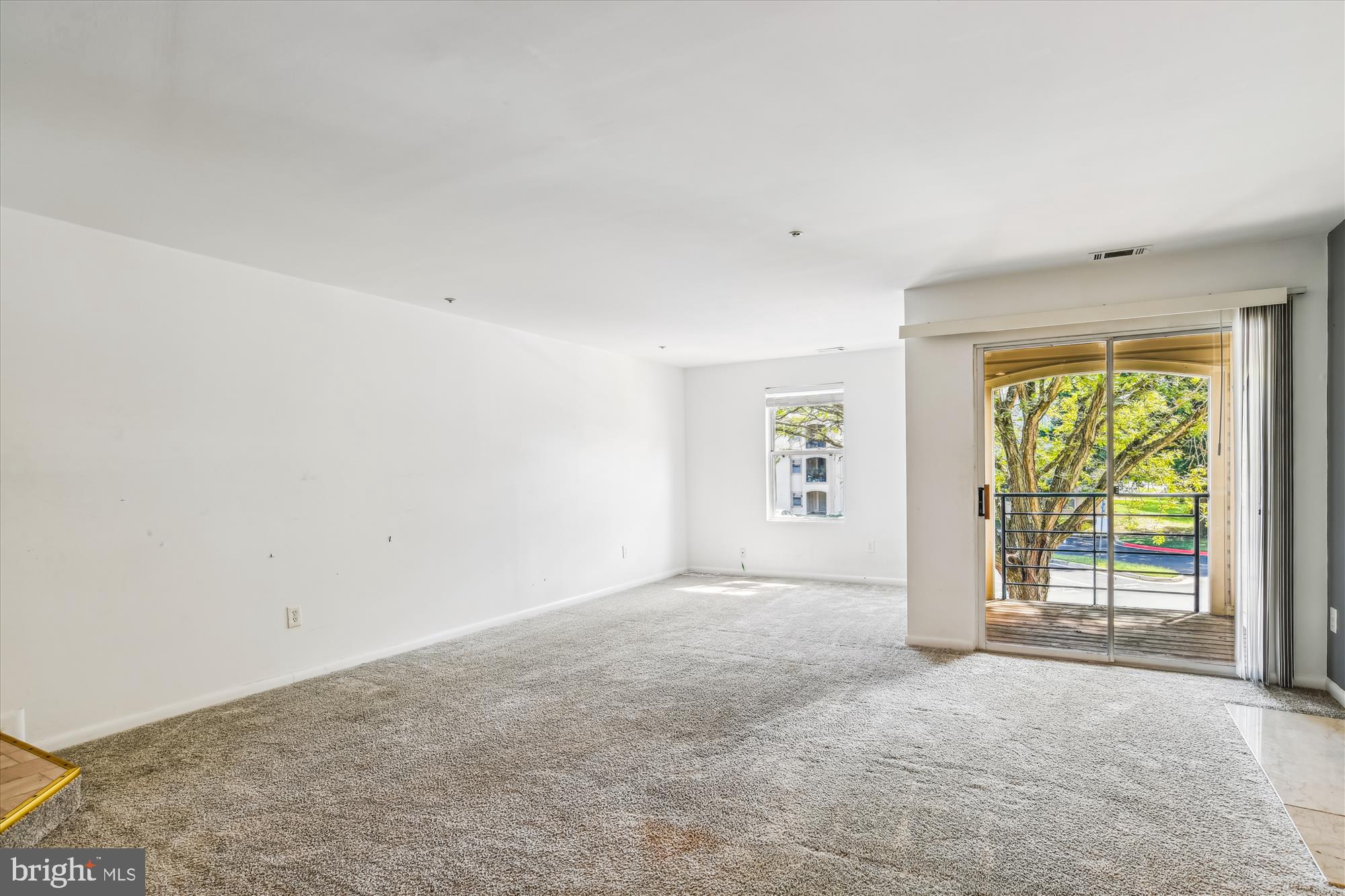 ANNAPOLIS OVERLOOK - Residential