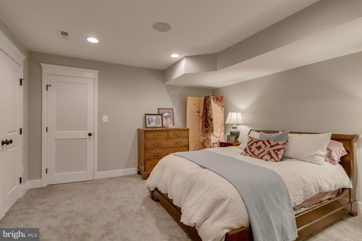 CANTON - Residential Lease