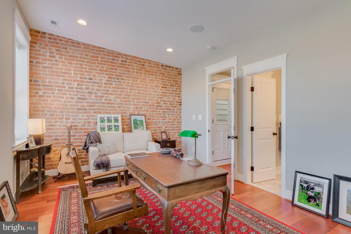 CANTON - Residential Lease