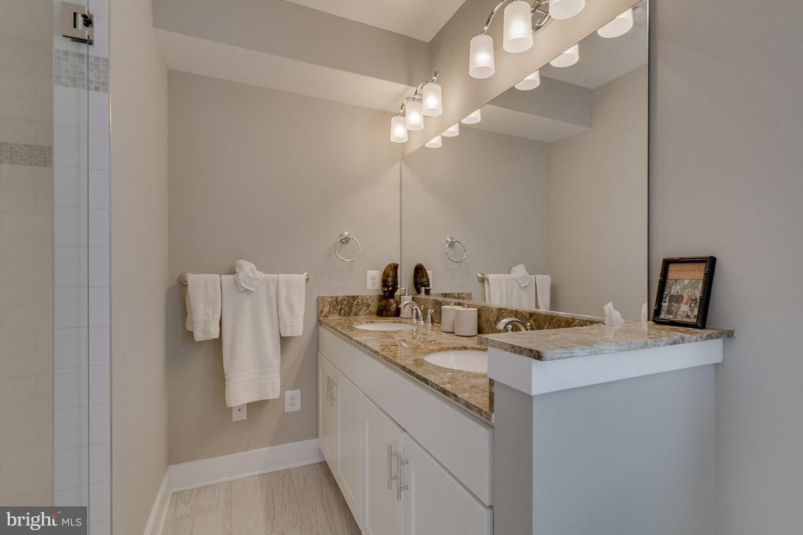 CANTON - Residential Lease