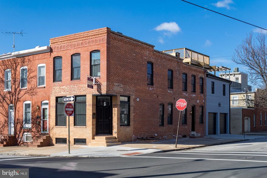 Stunning ULTRA-wide CHAP renovation by Building Character w attached 2 car garage! Flooded w light, lots of exposed brick, Hi-end gourmet kit w island. 3 spacious en-suite BR's on 2nd fl. inc huge, awesome MBR w 2 walk-in closets & lux spa bath w cool tub. LL has family rm, 4th BR, full bath, + giant storage rm! Deck w fab view of the water & city. Over 9 years left on CHAP! This checks every box!