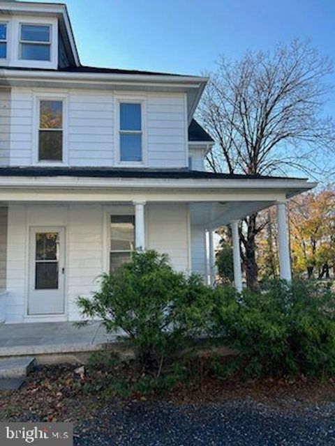 Photo of 122 Heisey Avenue, ELIZABETHTOWN, PA 17022 (MLS # PALA2060820)