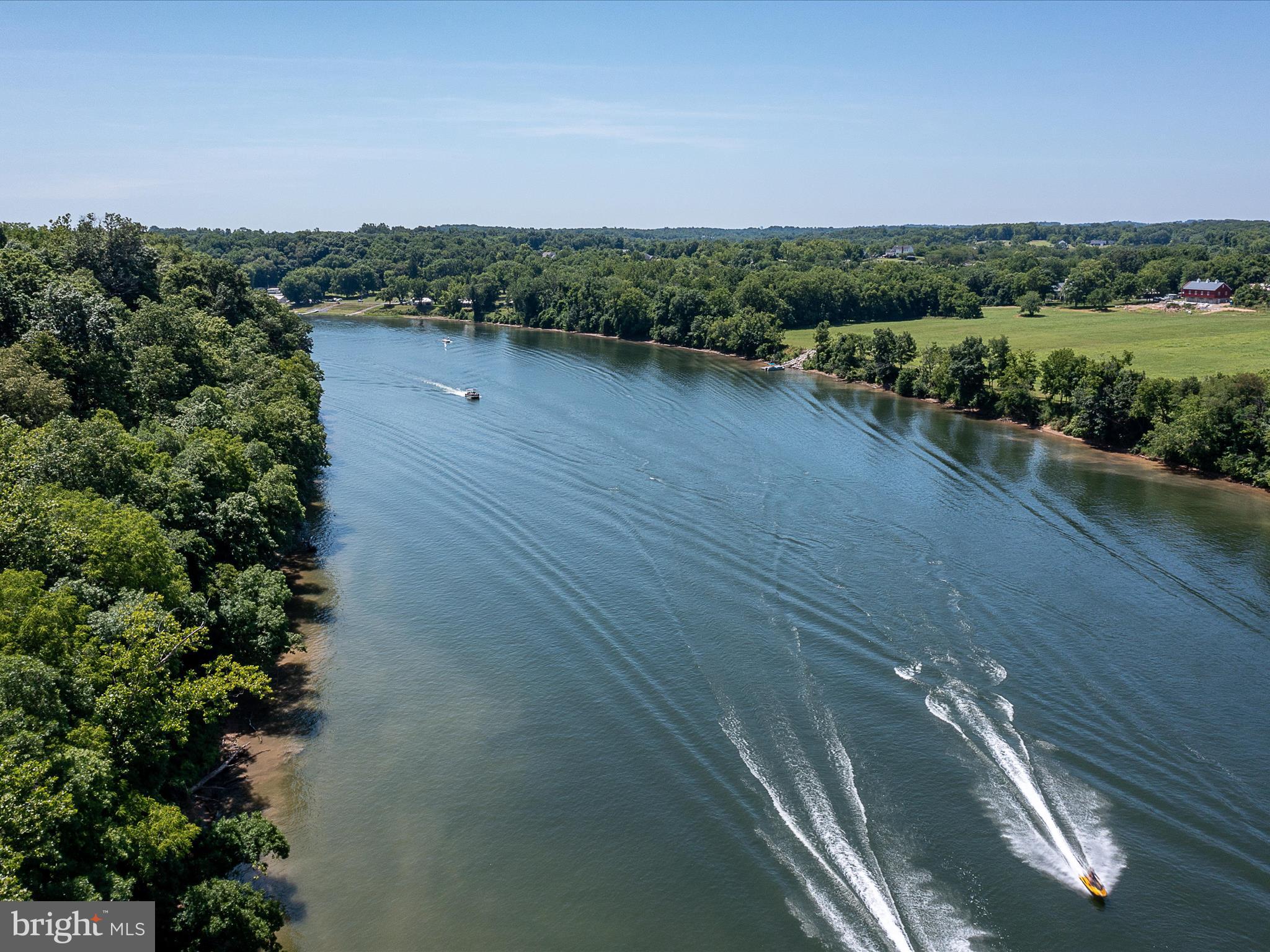 CROSSINGS ON THE POTOMAC - Residential