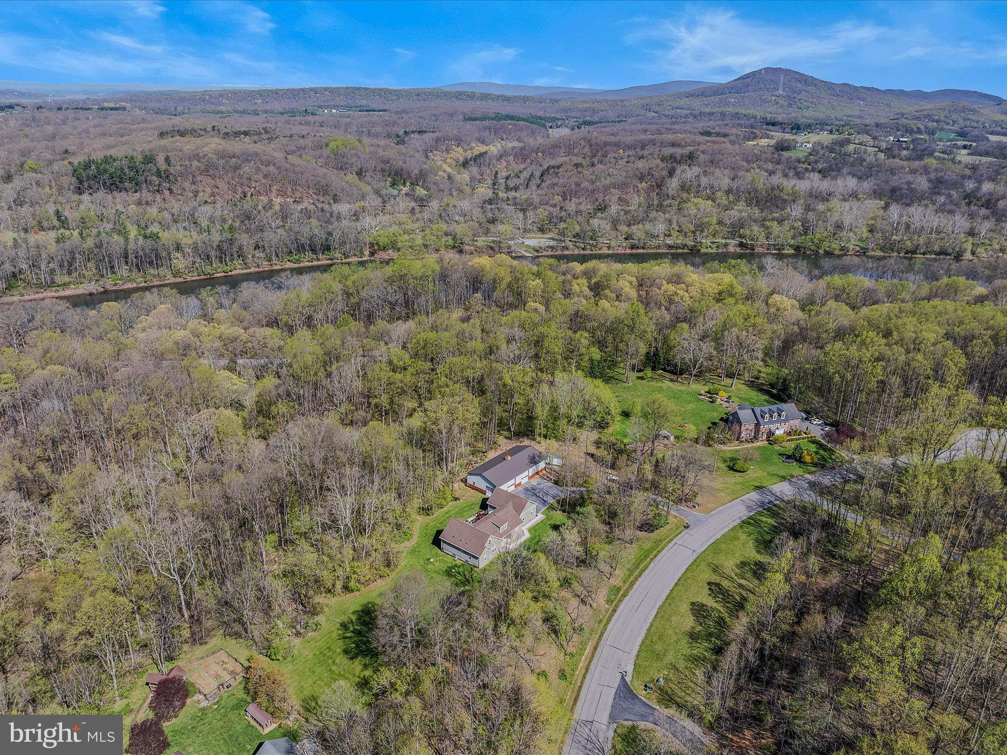 CROSSINGS ON THE POTOMAC - Residential