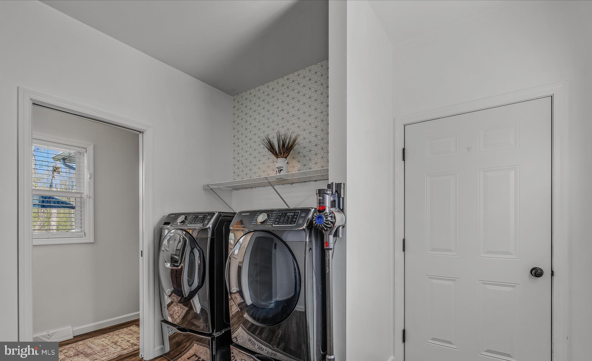 CROSSINGS ON THE POTOMAC - Residential