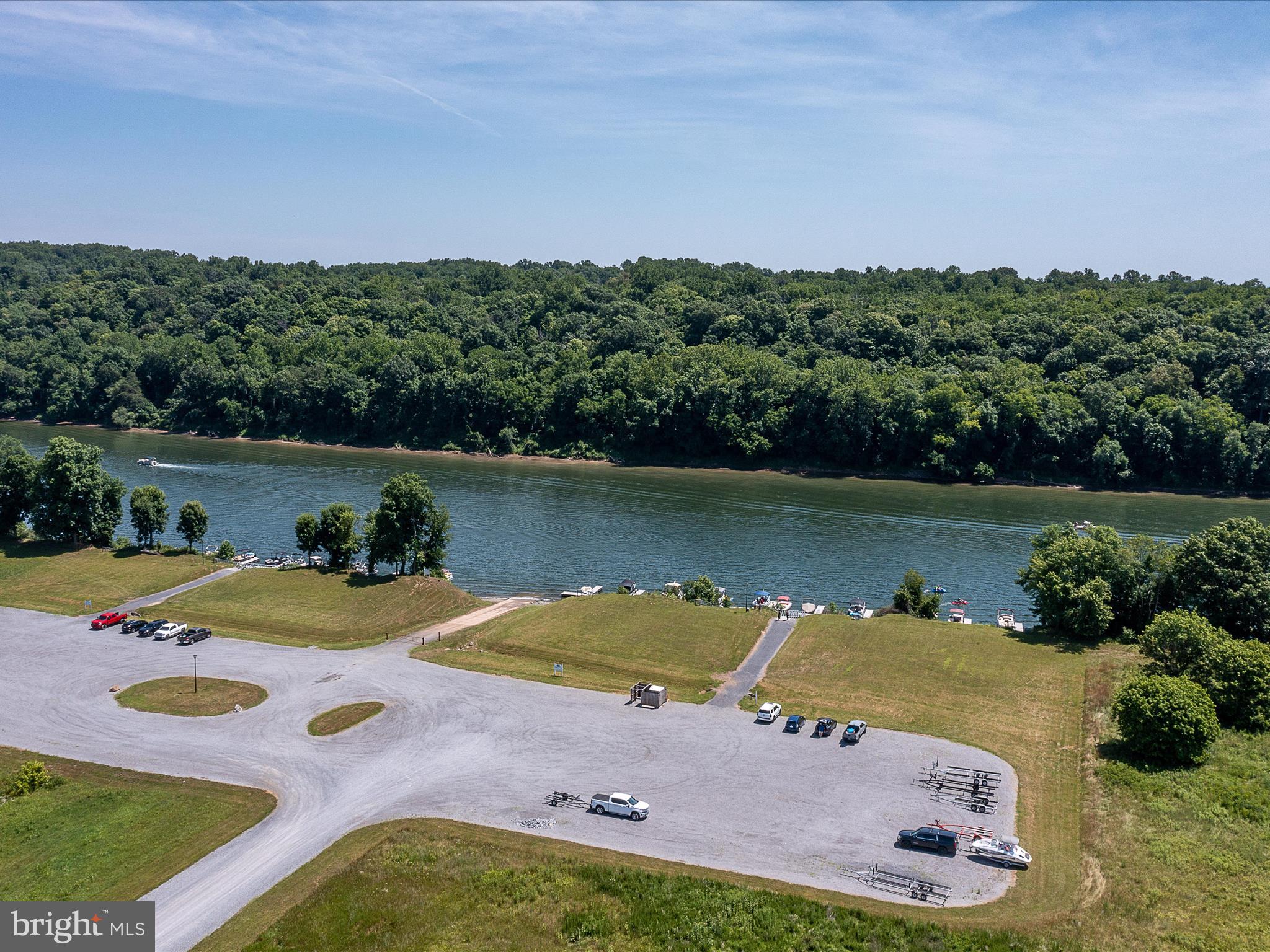 CROSSINGS ON THE POTOMAC - Residential