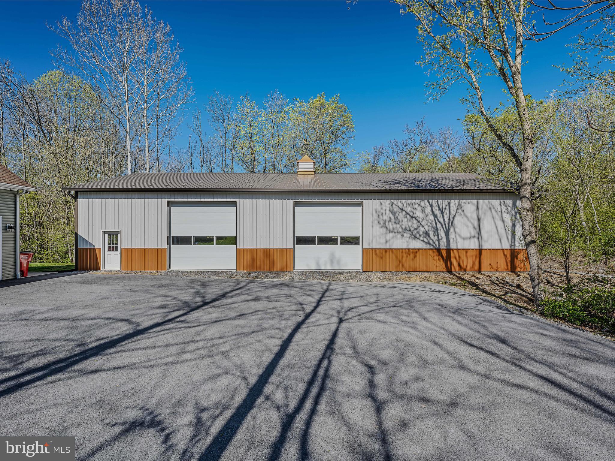 CROSSINGS ON THE POTOMAC - Residential