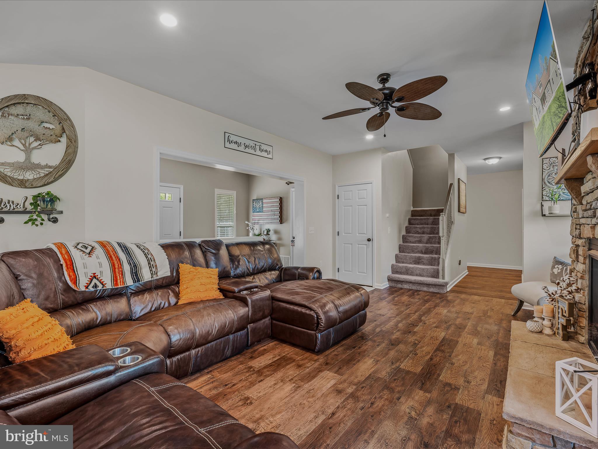 CROSSINGS ON THE POTOMAC - Residential