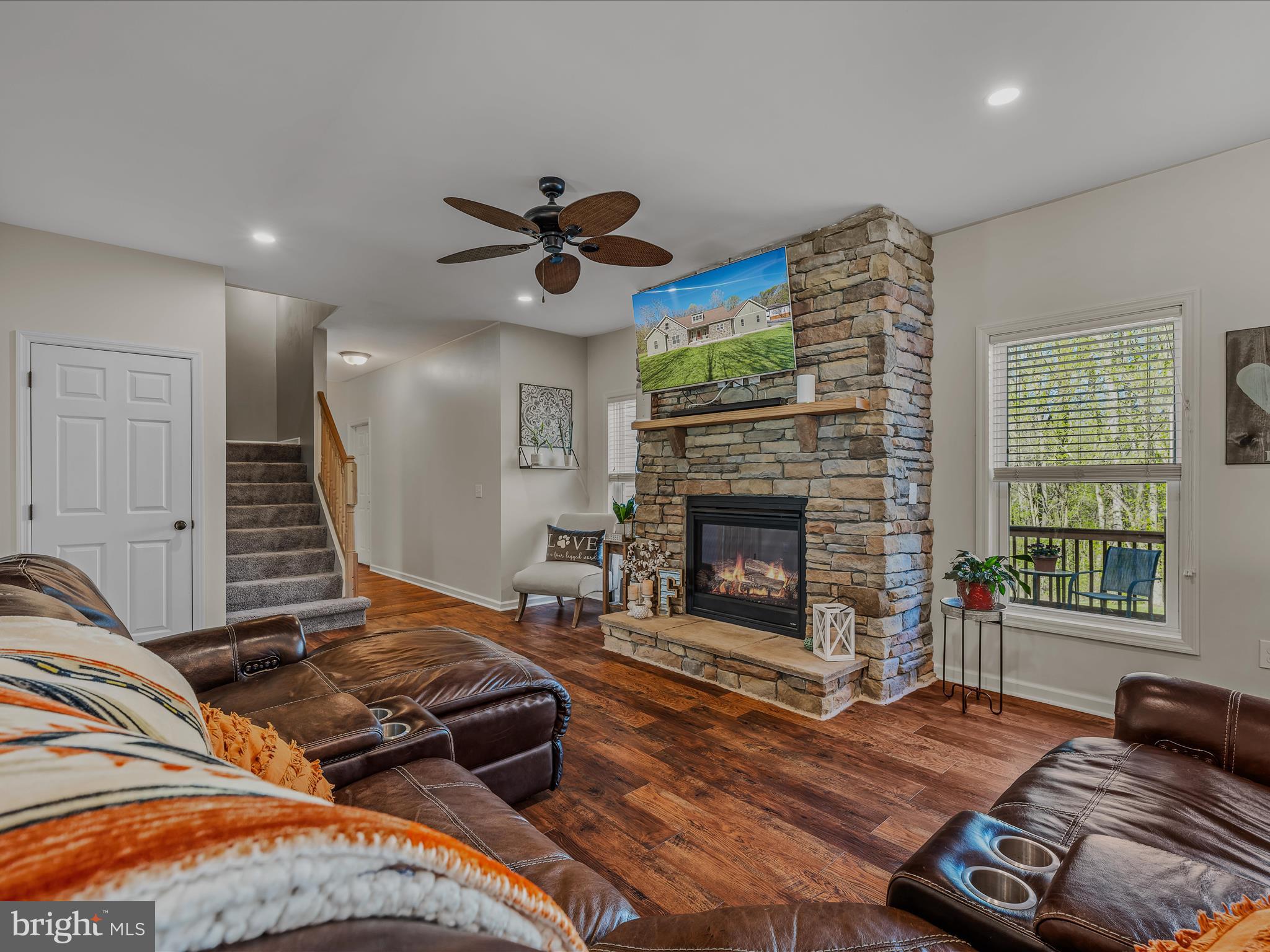 CROSSINGS ON THE POTOMAC - Residential