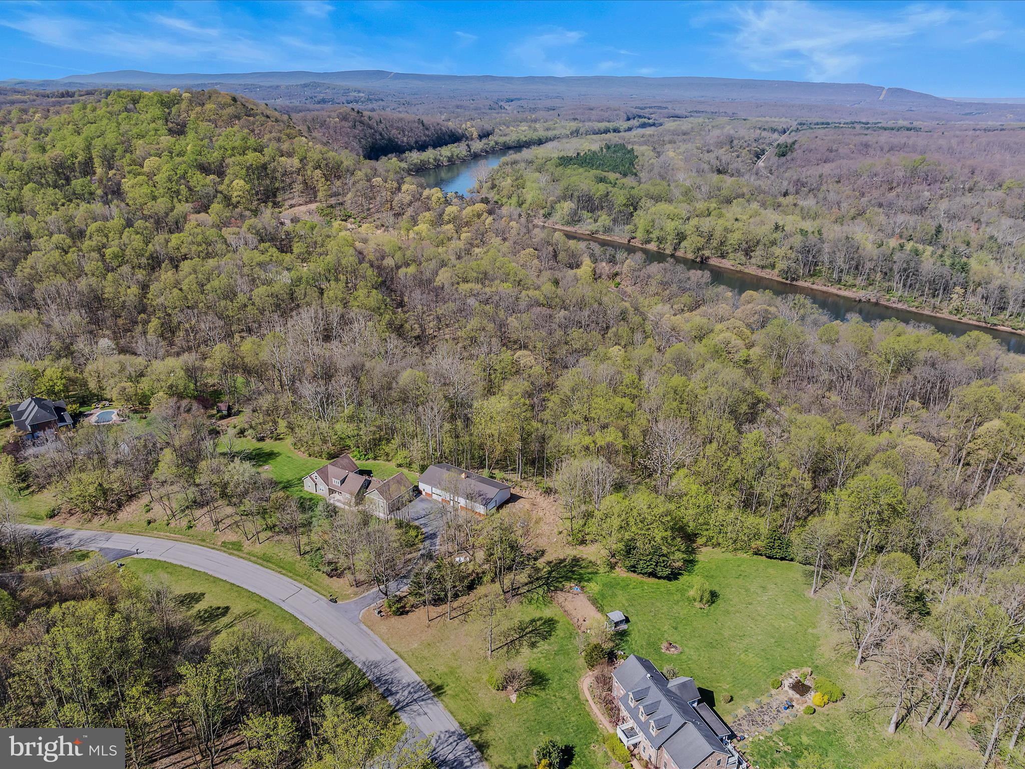 CROSSINGS ON THE POTOMAC - Residential