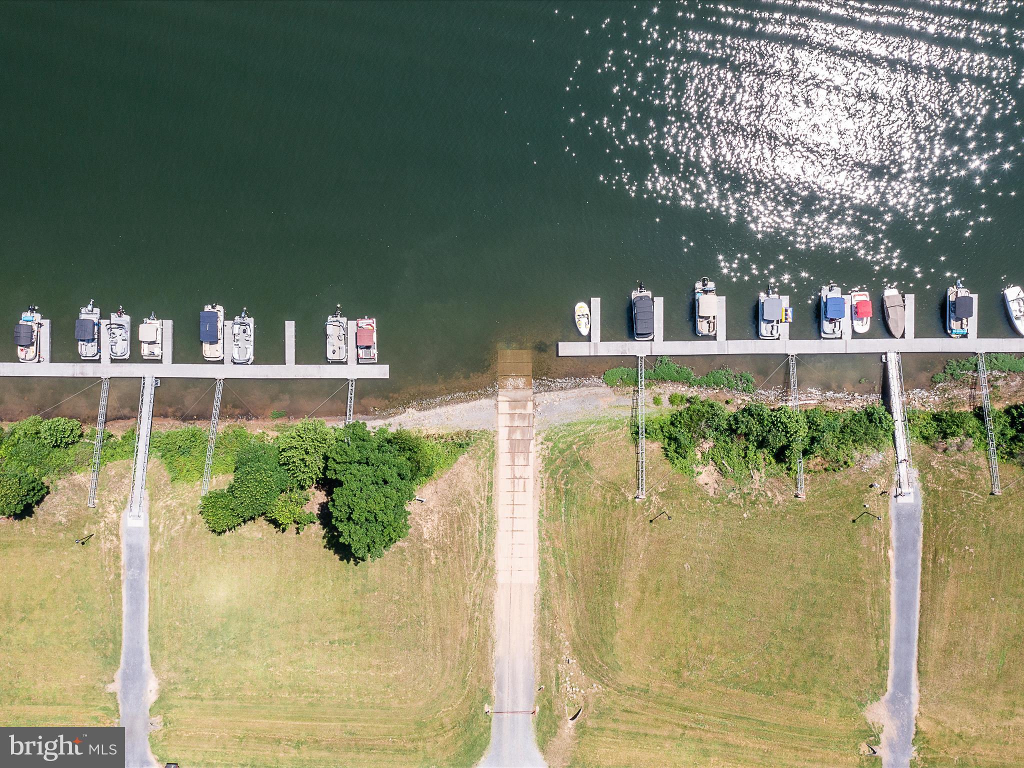 CROSSINGS ON THE POTOMAC - Residential