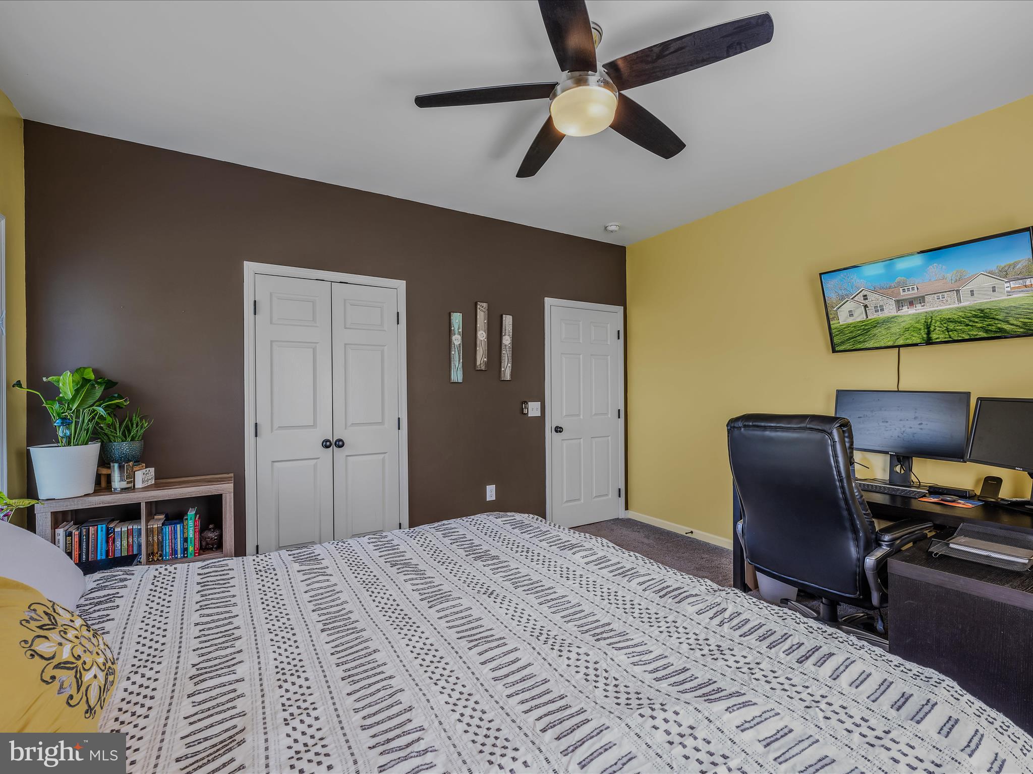 CROSSINGS ON THE POTOMAC - Residential