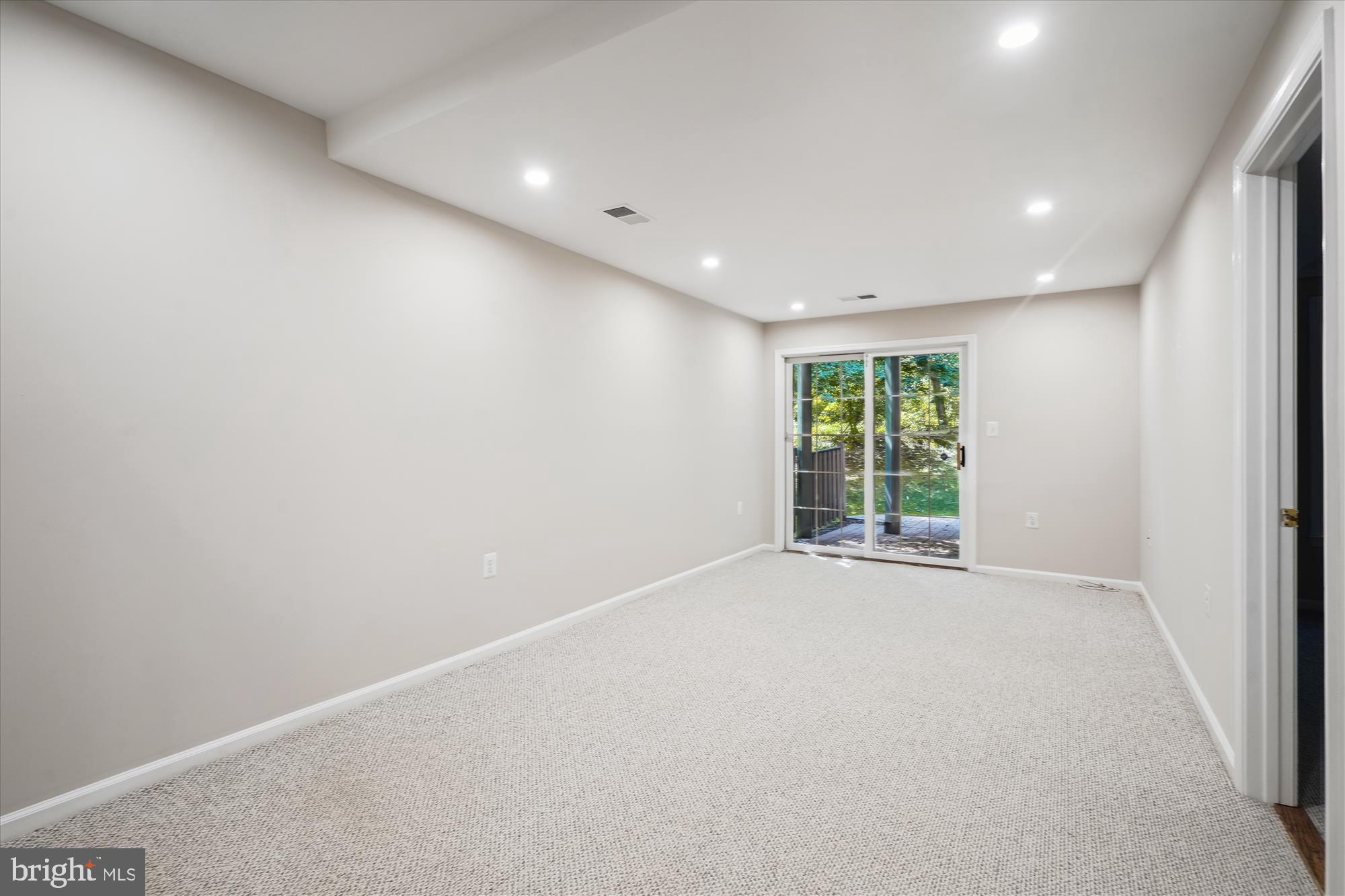 BALDWIN GROVE - Residential