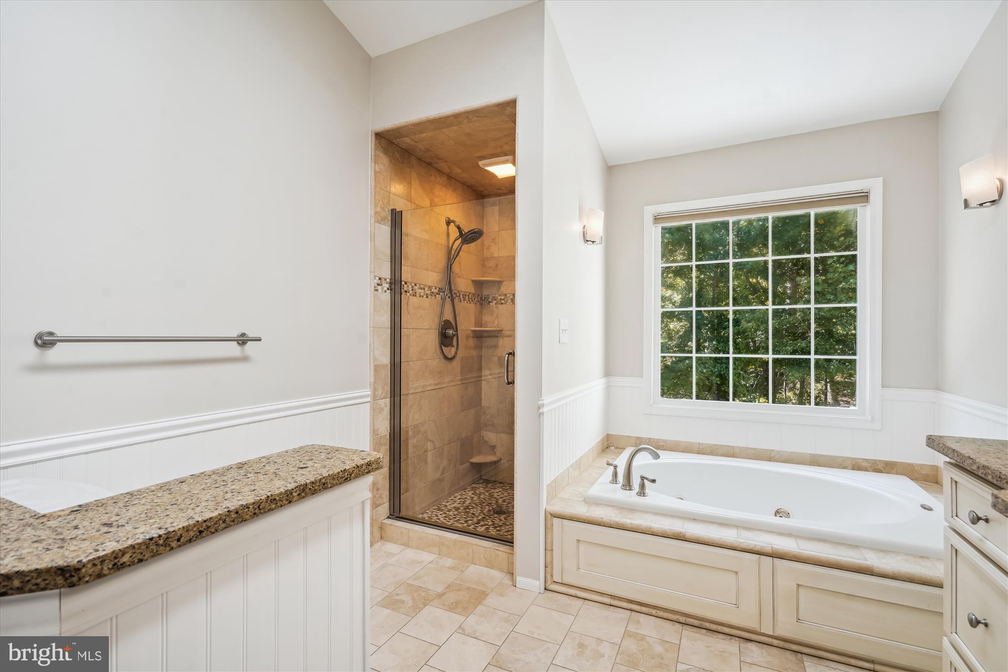 BALDWIN GROVE - Residential