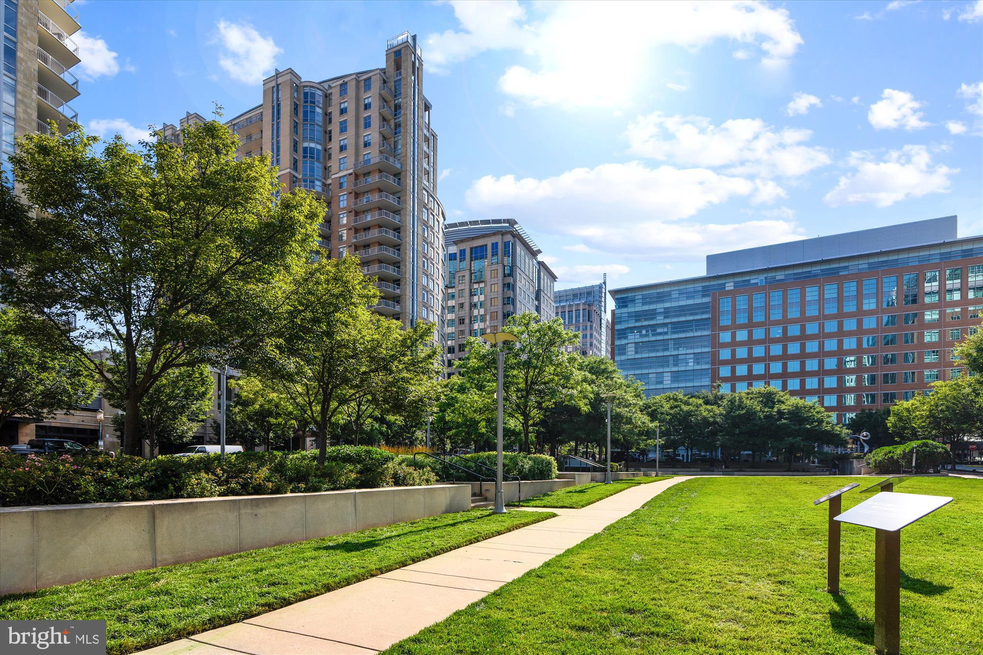 BALDWIN GROVE - Residential